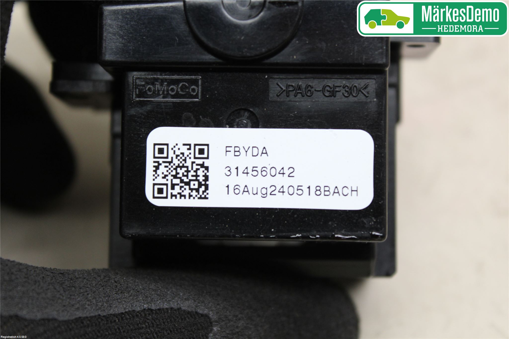 Volvo XC60 14-17 Bryter Ratt Visker - Spyler