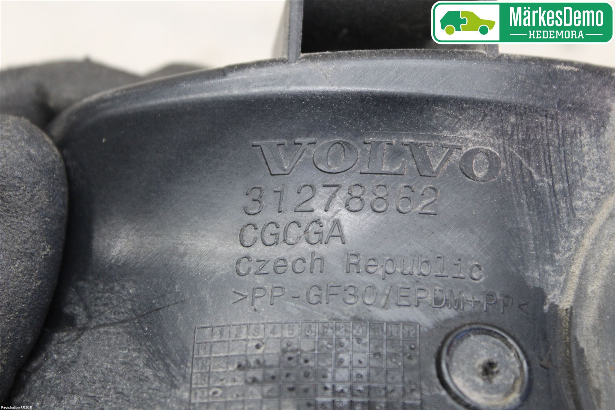 Volvo V40 12-19 Drivstoff Tankluke