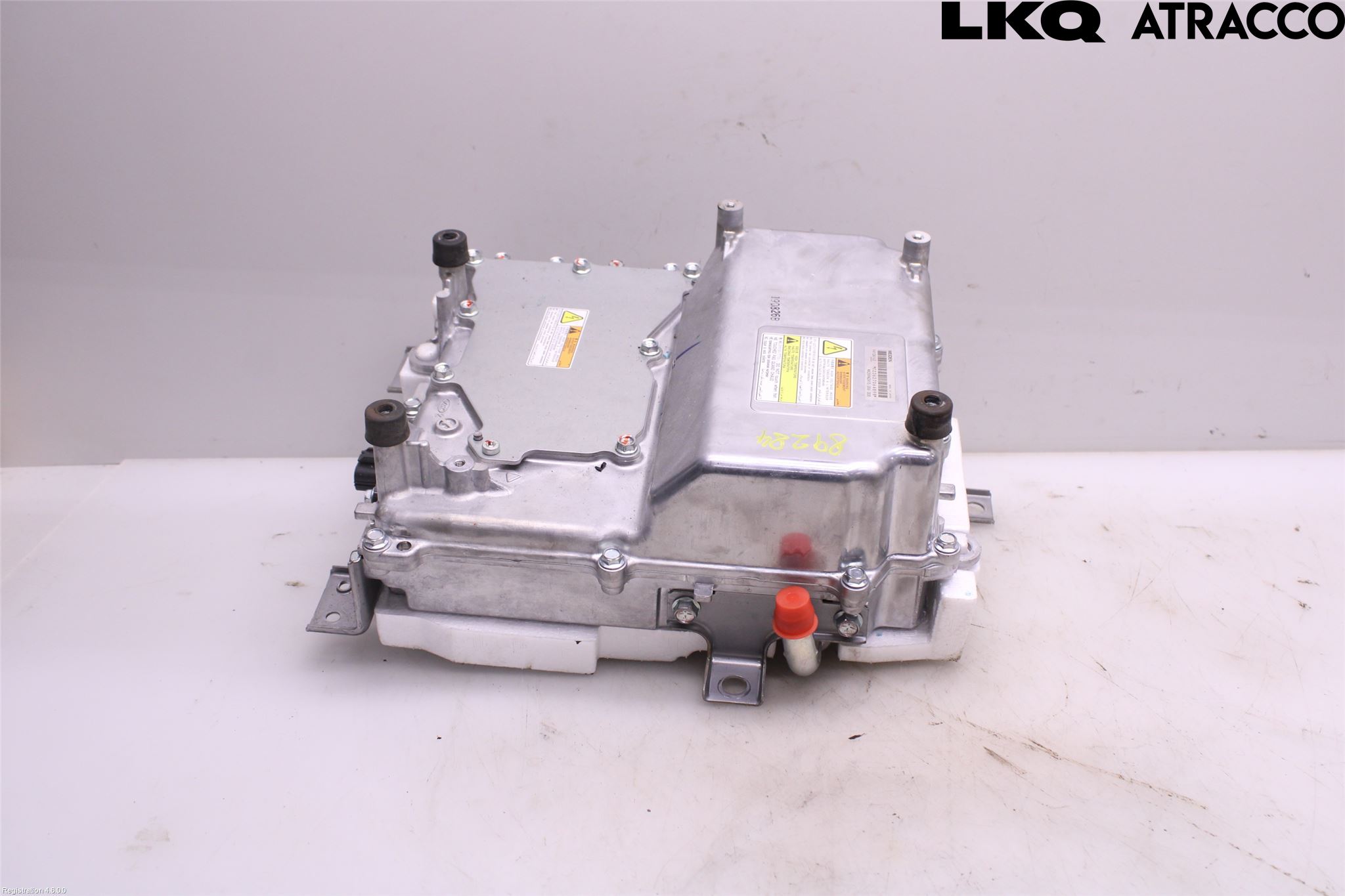Mitsubishi OUTLANDER 13-21 Hybridconverter