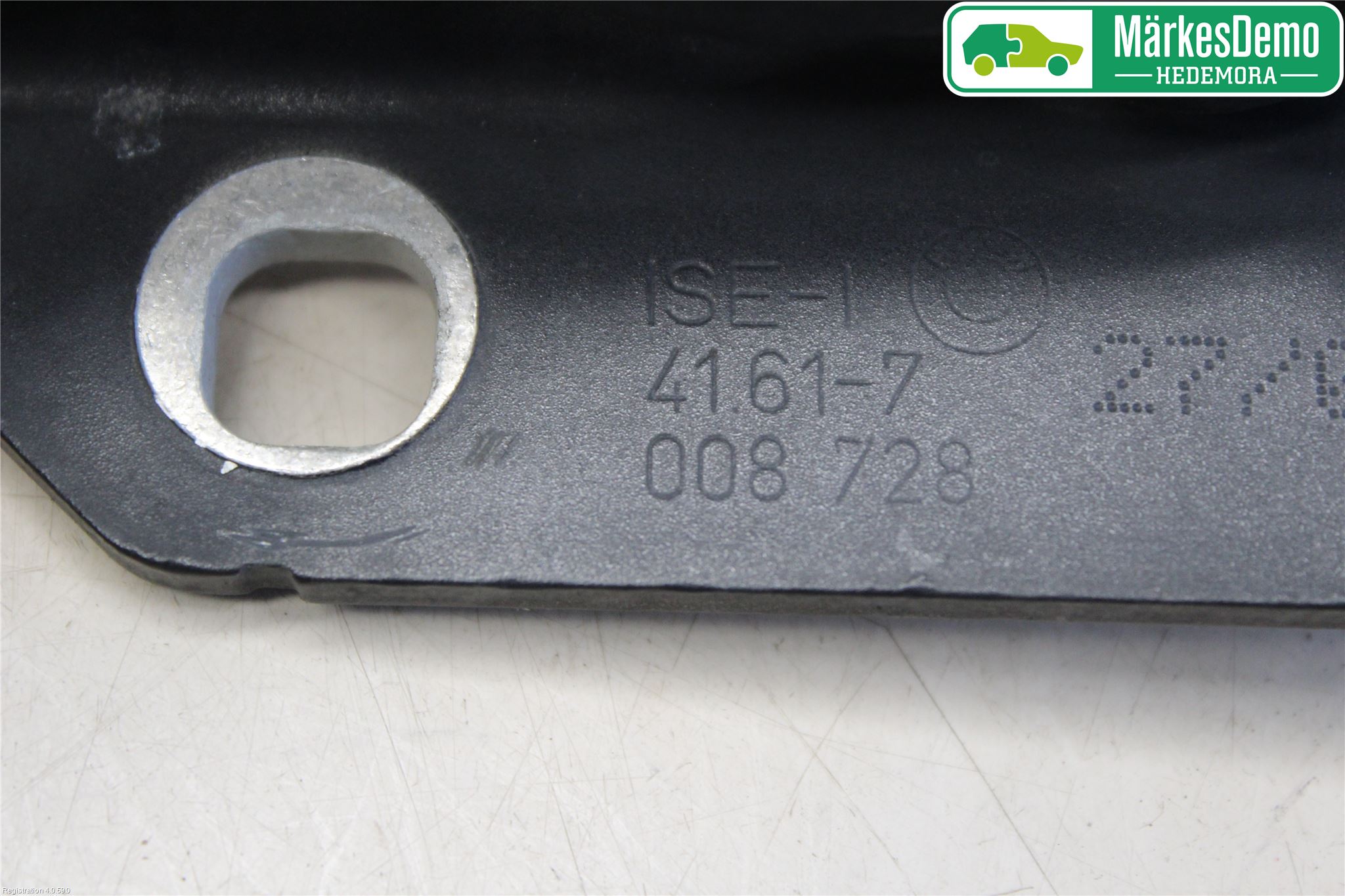 BMW 5 E60/61 Sed/Tou 02-10 Panser Hengsel - Hengsler