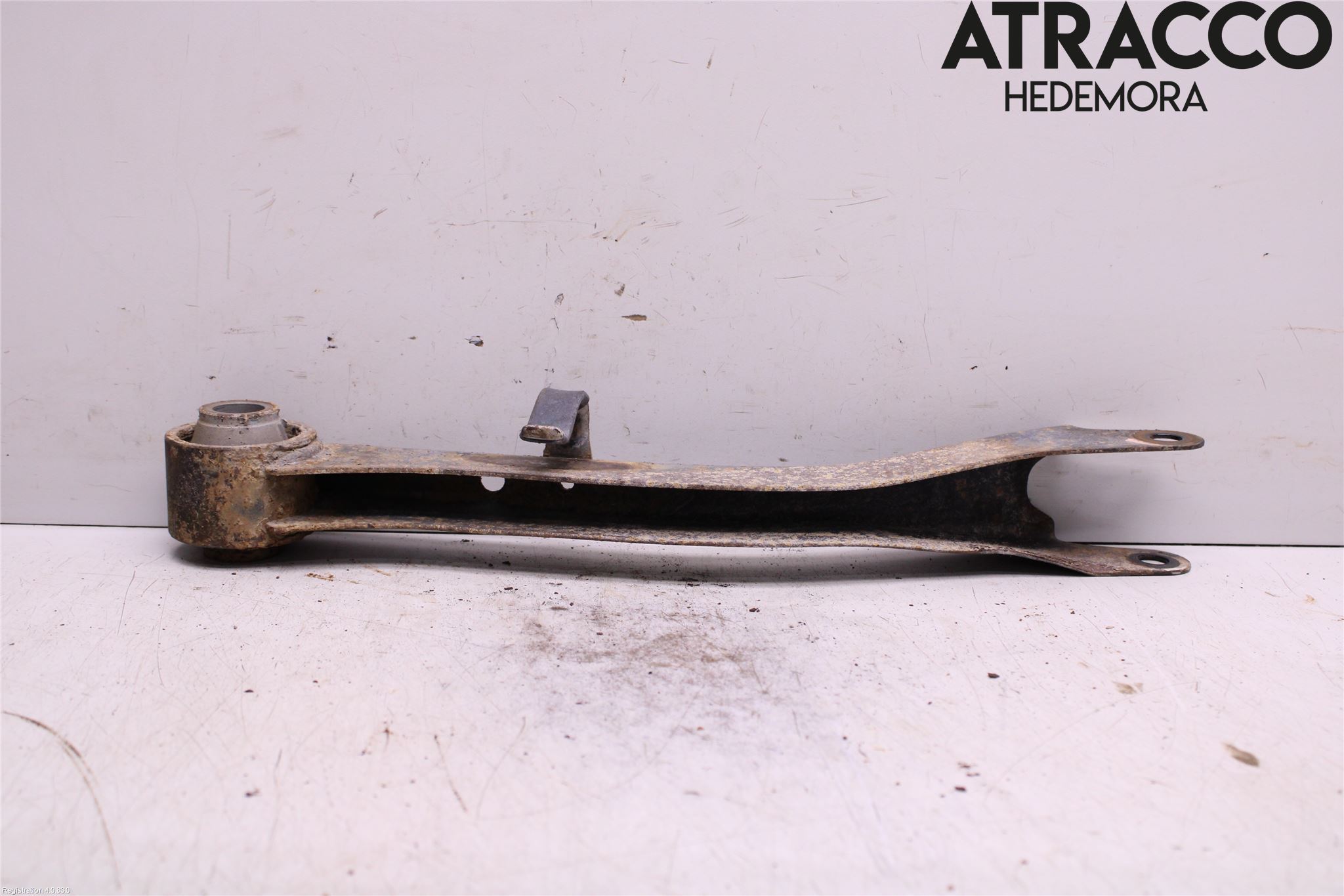 Subaru OUTBACK 10-15 Bærearm Bak Venstre