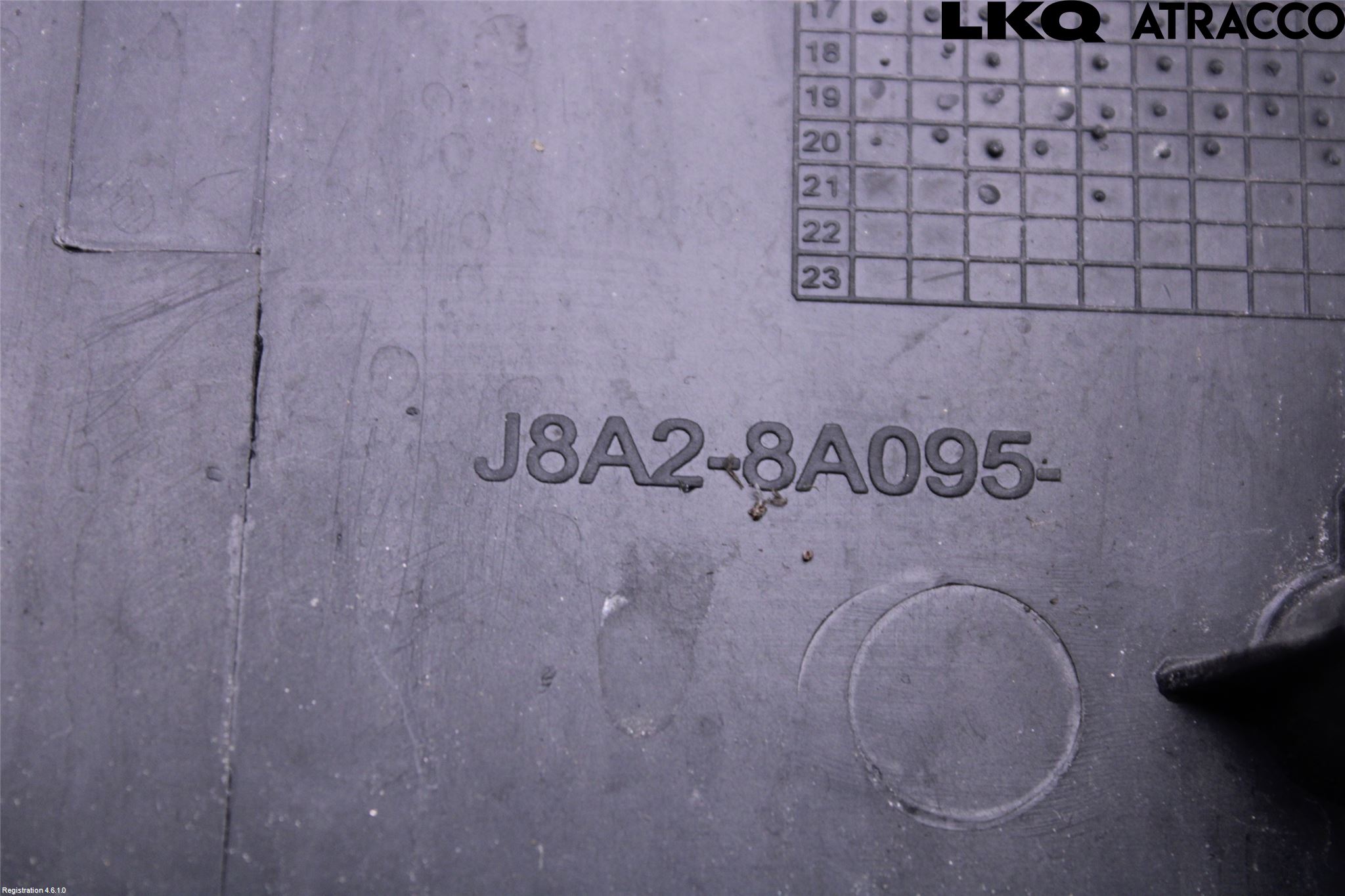 Landrover RANGE ROVER VELAR (L560) 17- Luftstyring Front