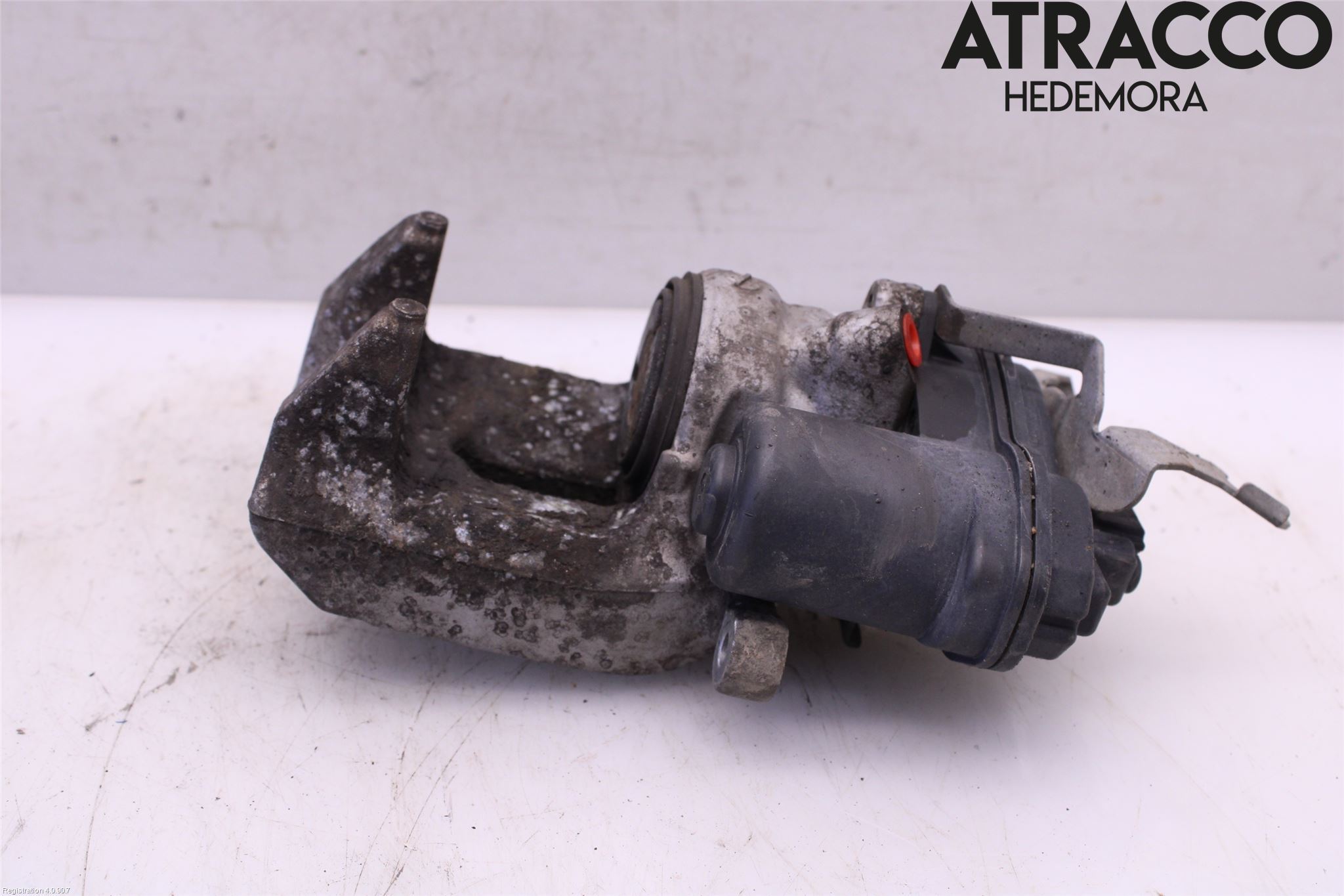 BMW 5 G30/G31/F90 17-23 Bremsecaliper Bak Venstre