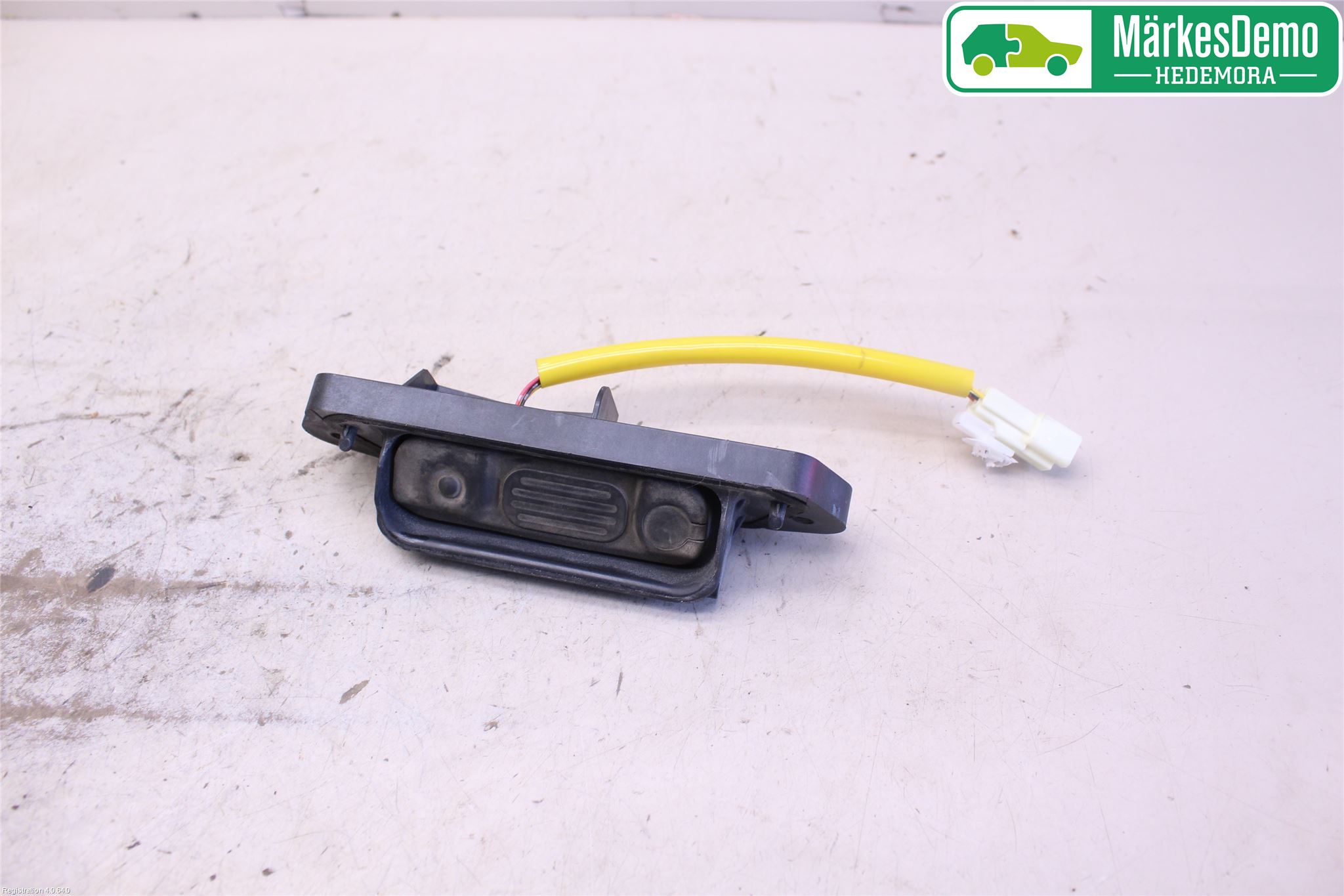 Mitsubishi OUTLANDER 13-21 Bakluke Handtak Ytre