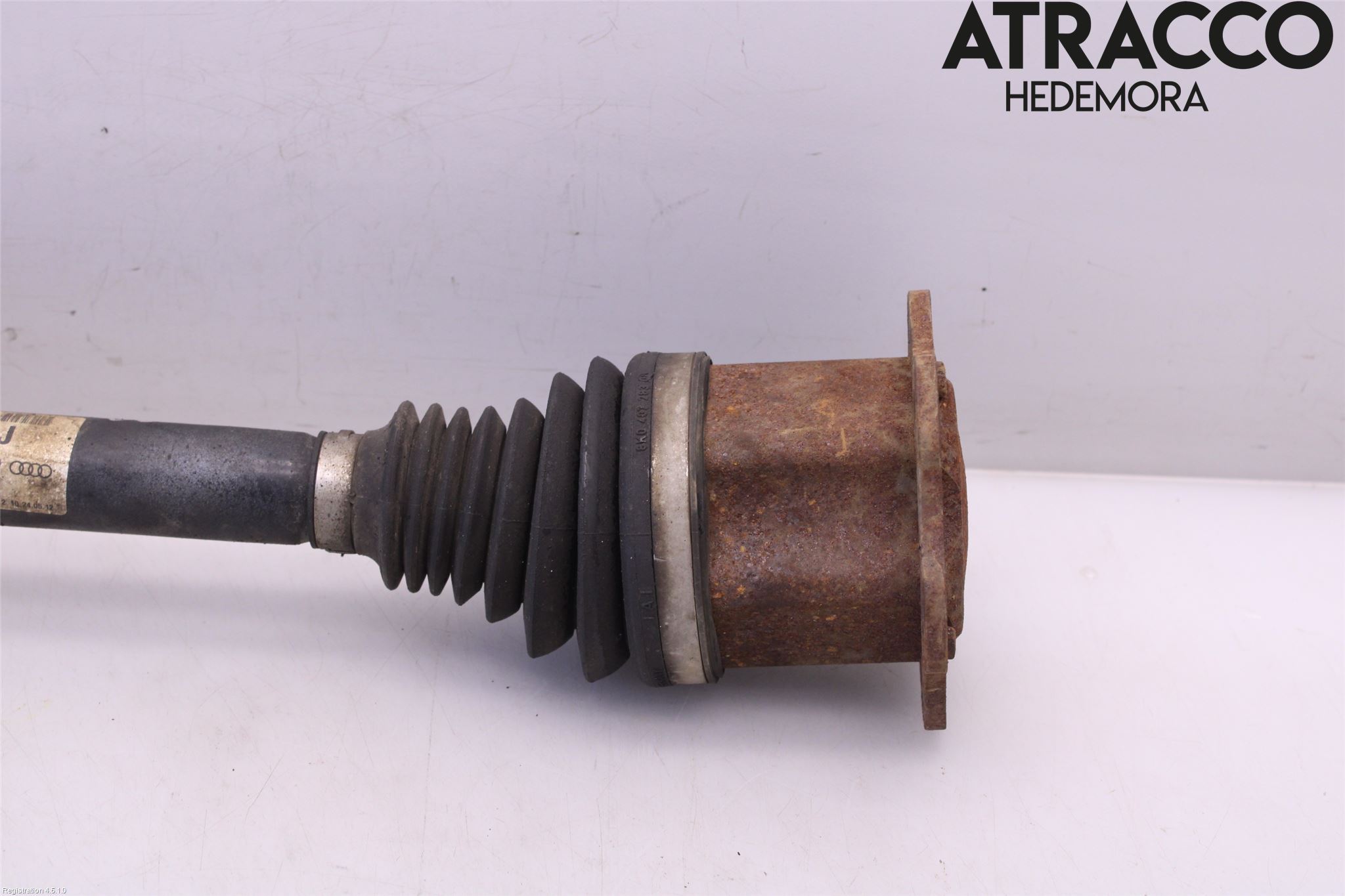 Audi A4/S4 08-11 Drivaksel Foran Kompl Venstre