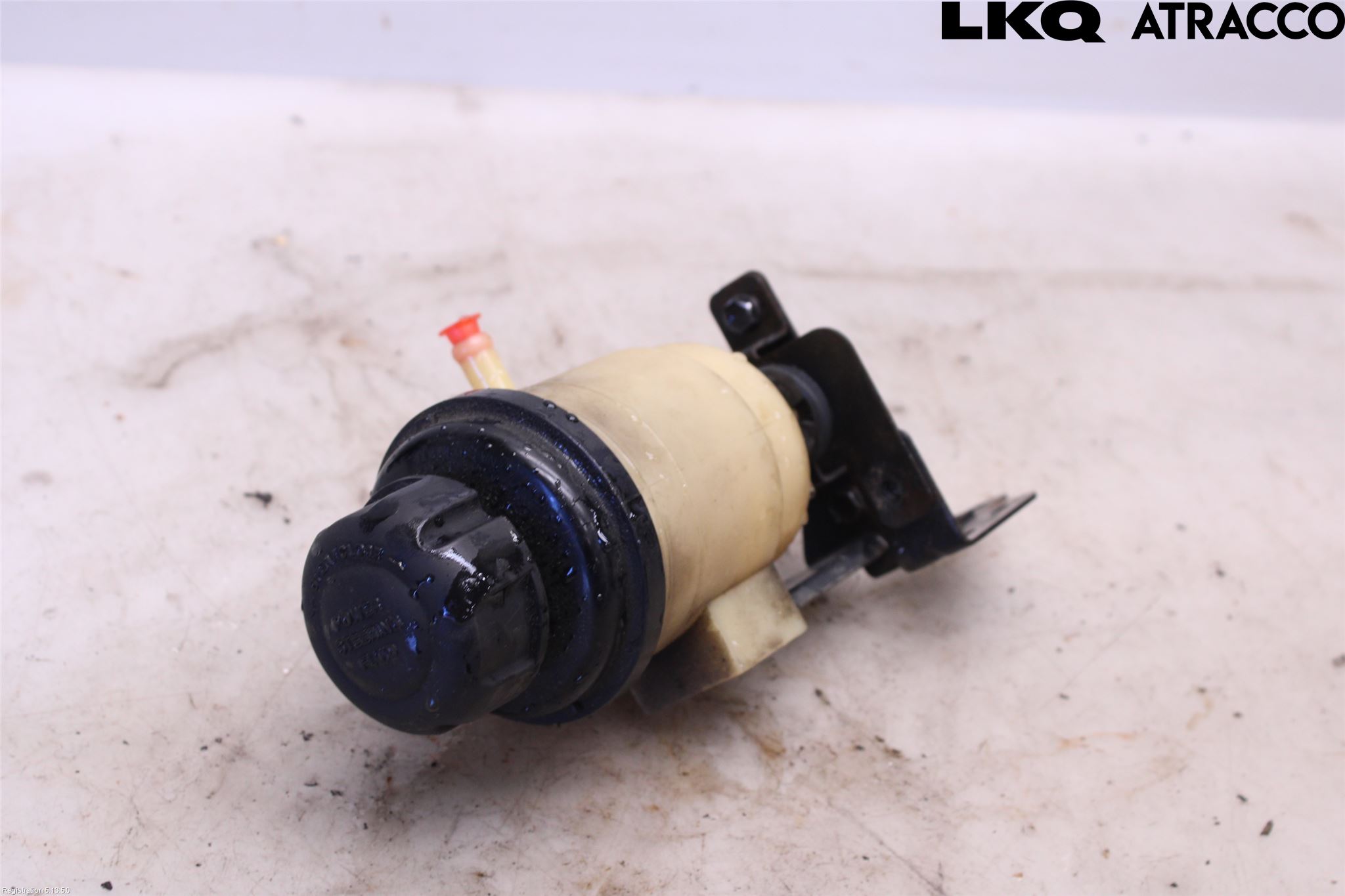 Kia OPIRUS Servo Oljebeholder