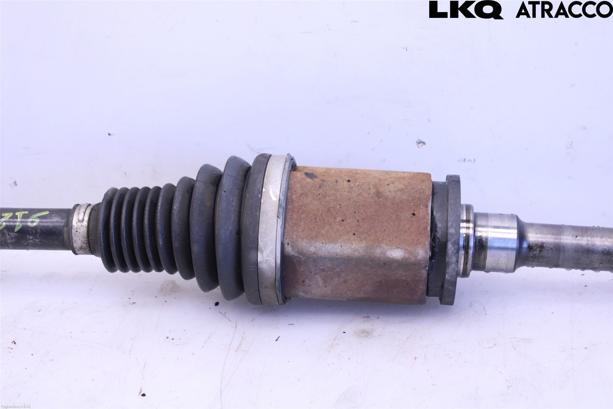 BMW 3 F30/F31/F80 12-19 Drivaksel Foran Kompl Høyre