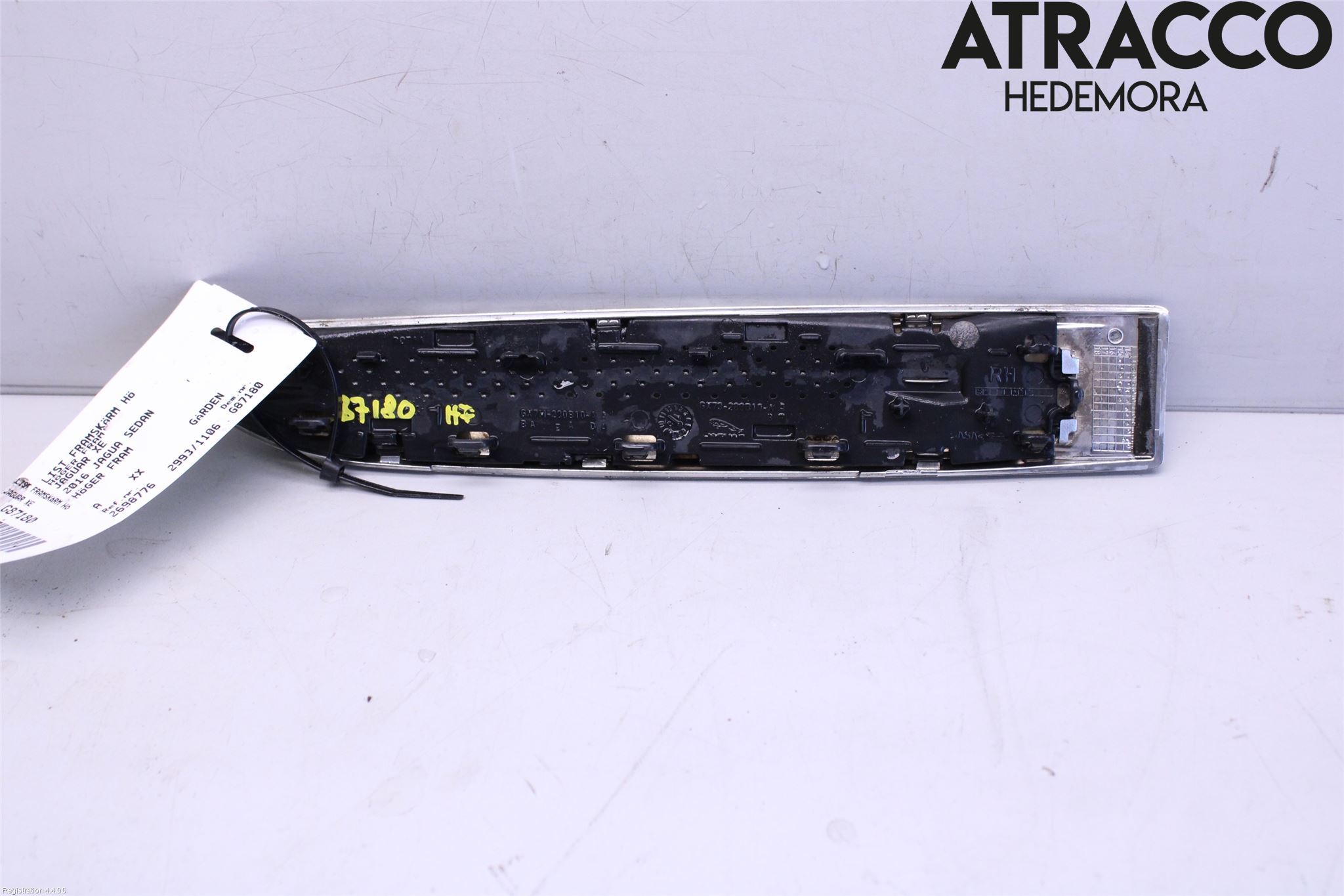 Jaguar XE (X760) 15-24 List Framskjerm Hs