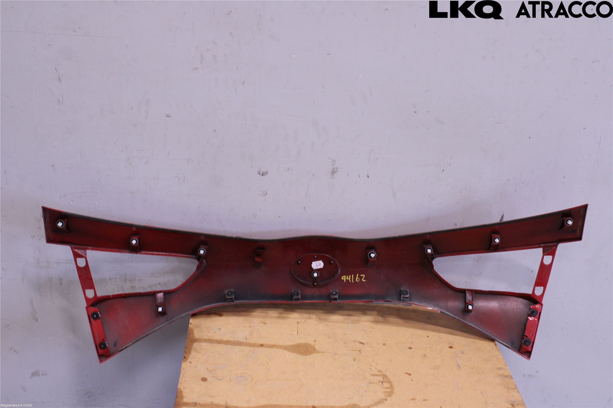 Toyota YARIS XP130 15-20 Grilldel Midt