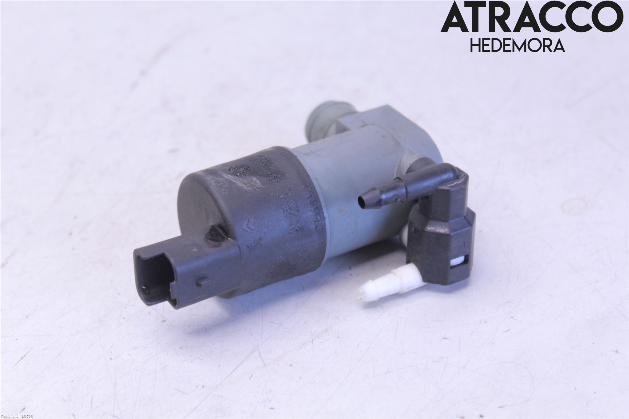 Nissan QASHQAI 10-14 Spylerpumpe Frontrute