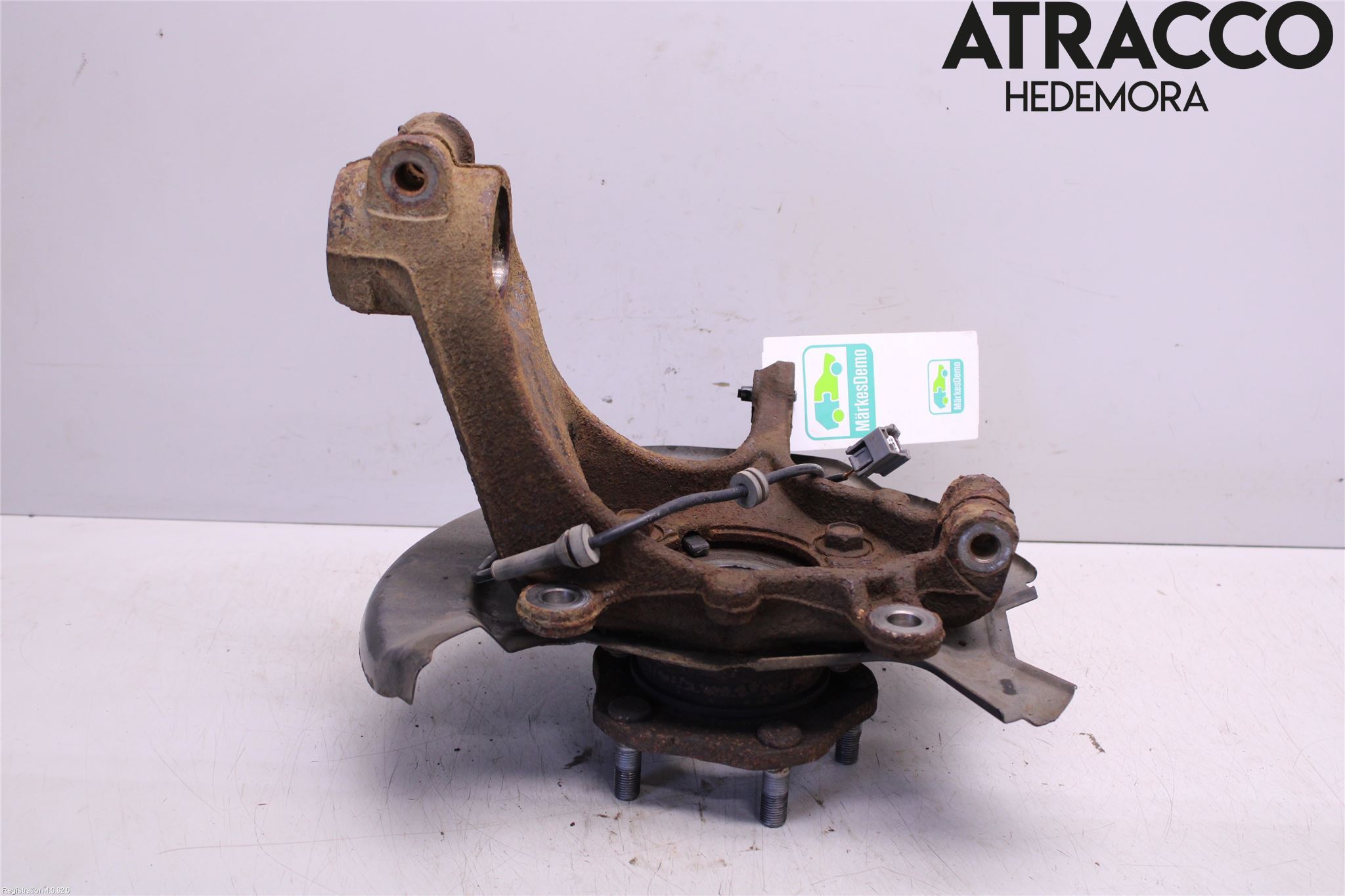Nissan X-TRAIL 14-21 Spindel Hf