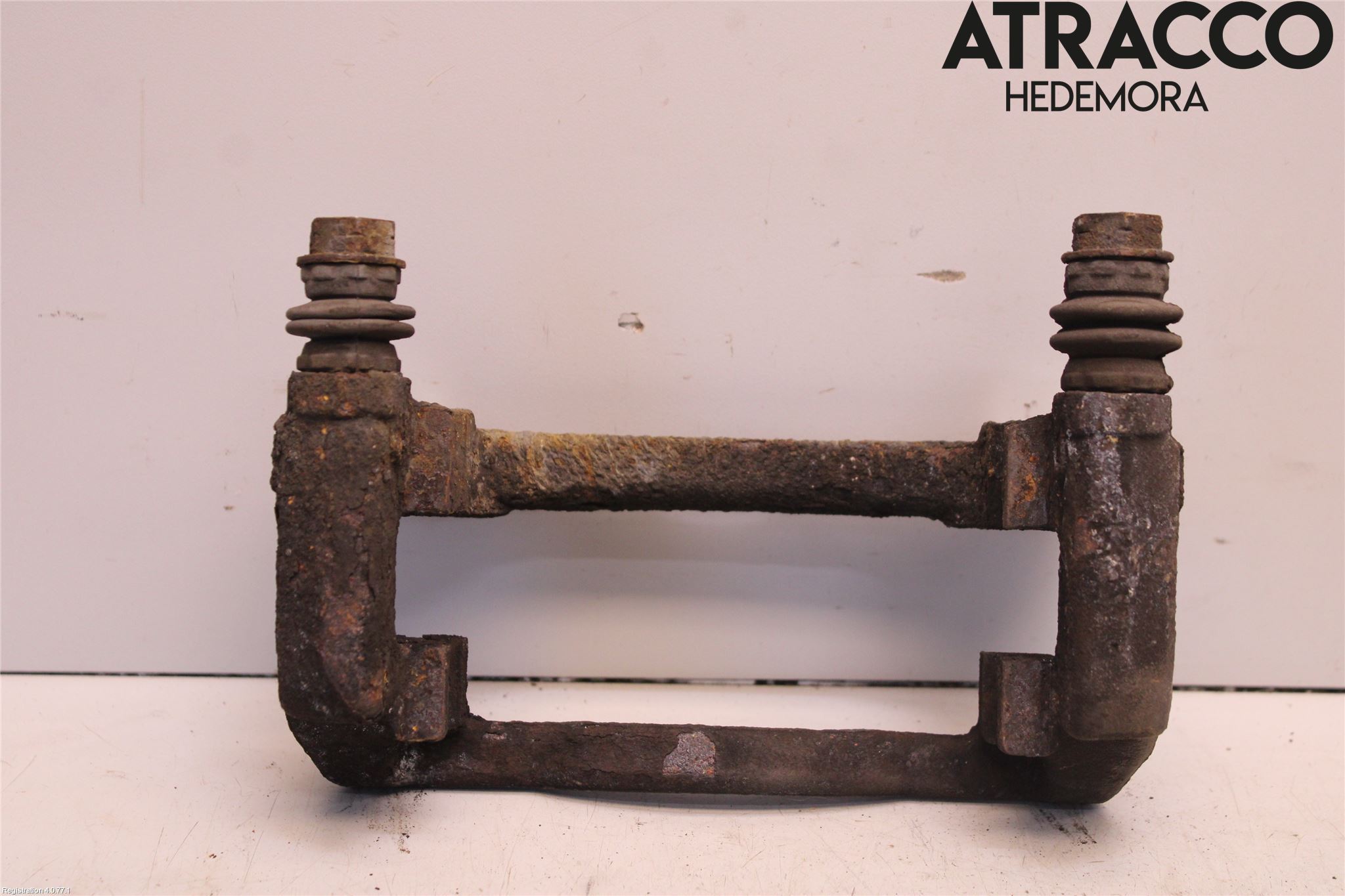 Suzuki SPLASH Bremsecaliper Feste Holder