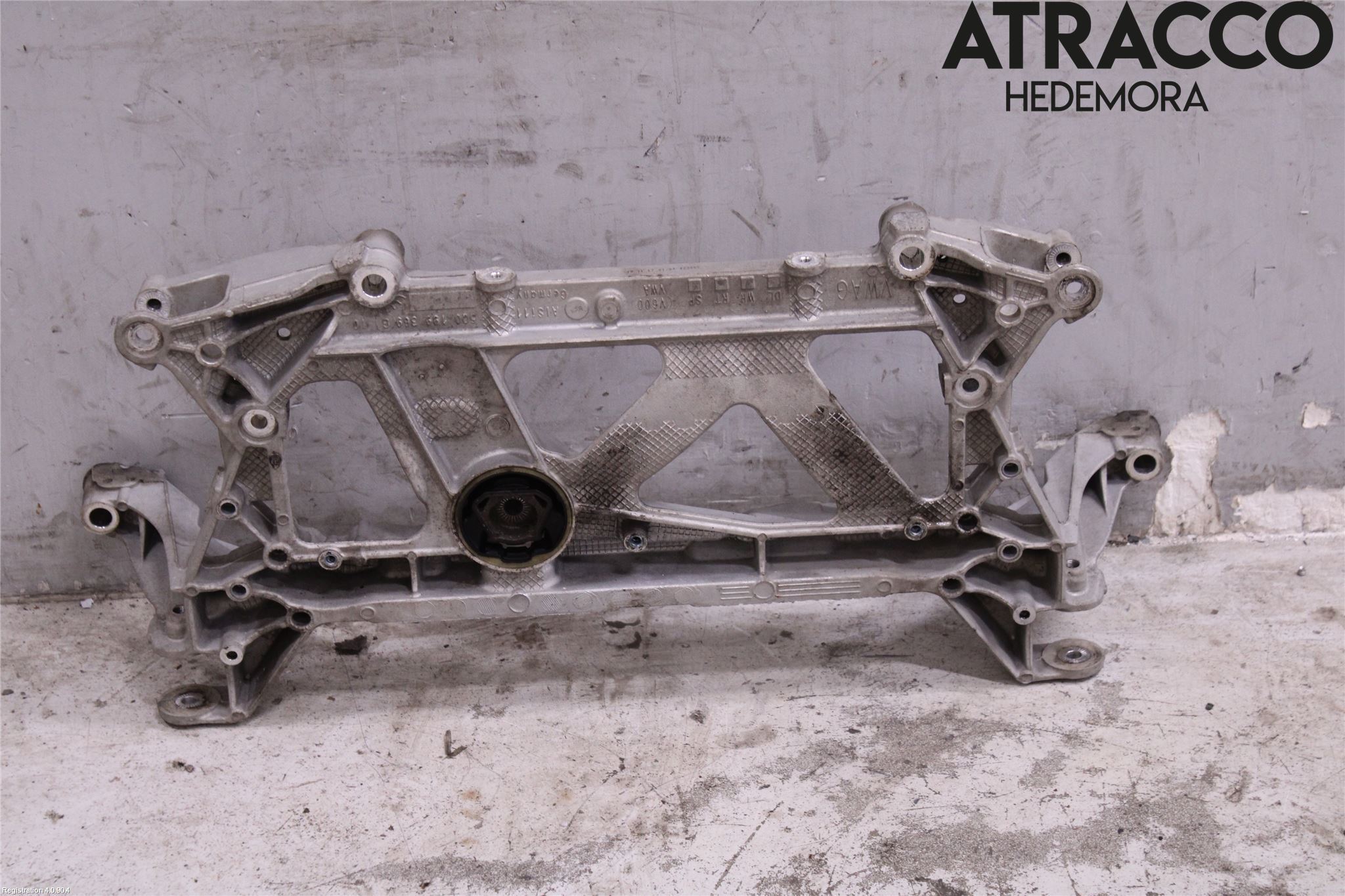 Audi A3/S3 8V 13-20 Forstillingsbjelke(Tvergående)