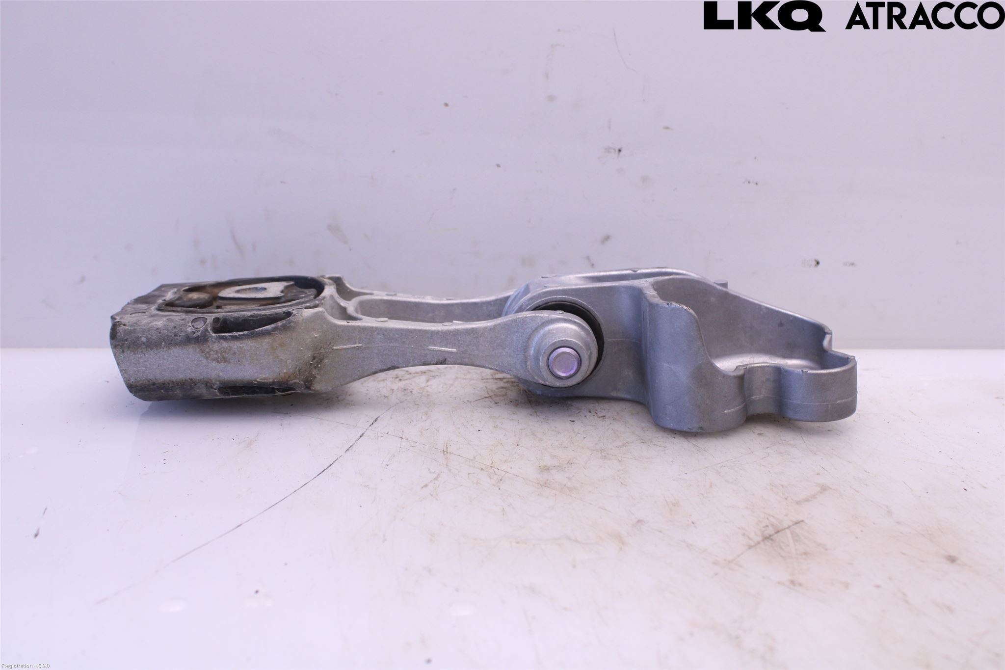 Toyota COROLLA CROSS XG10 22- Motor Feste Stål-Alu