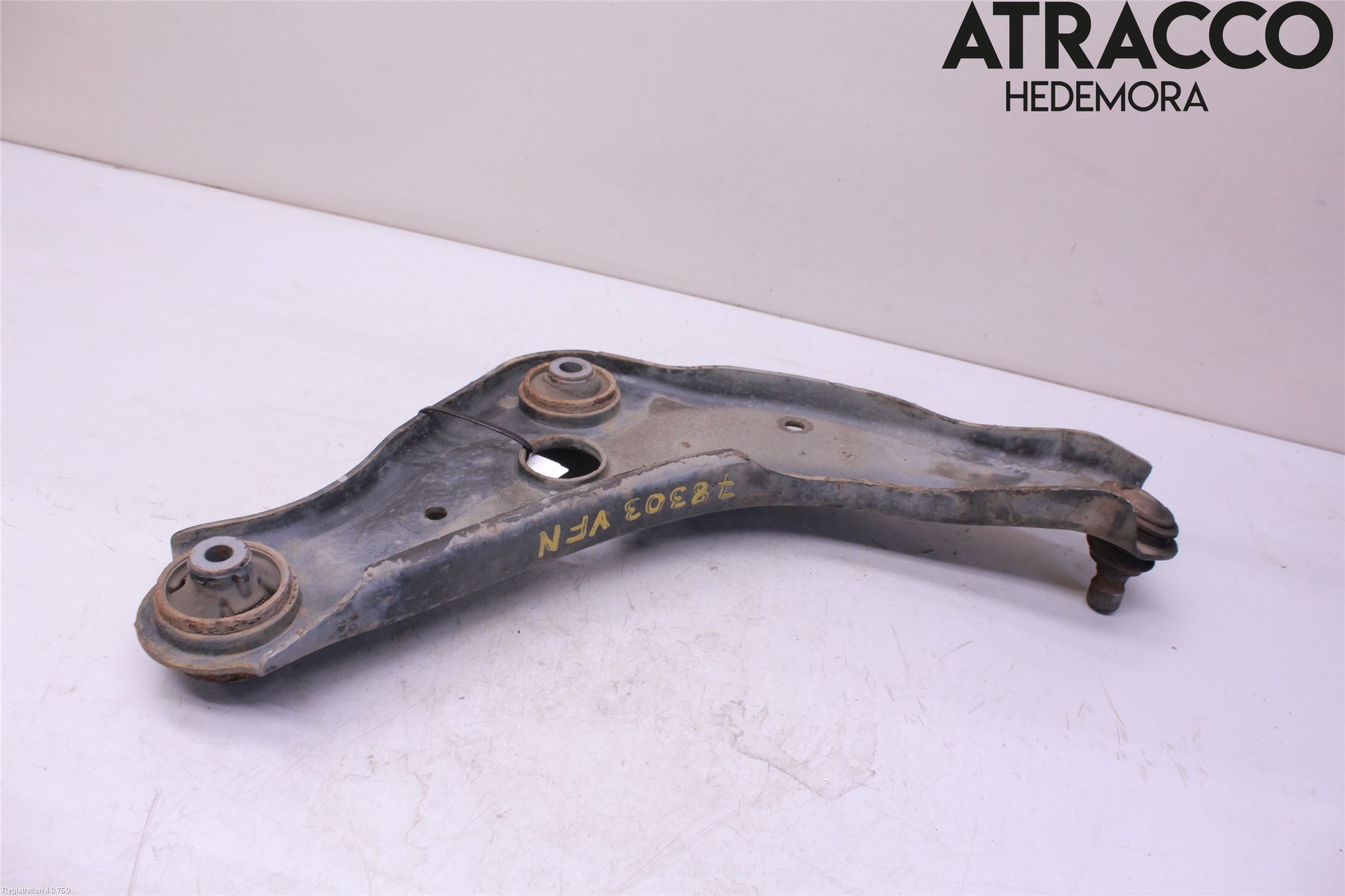 Nissan QASHQAI 14-17 Bærearm Foran Venstre Nedre