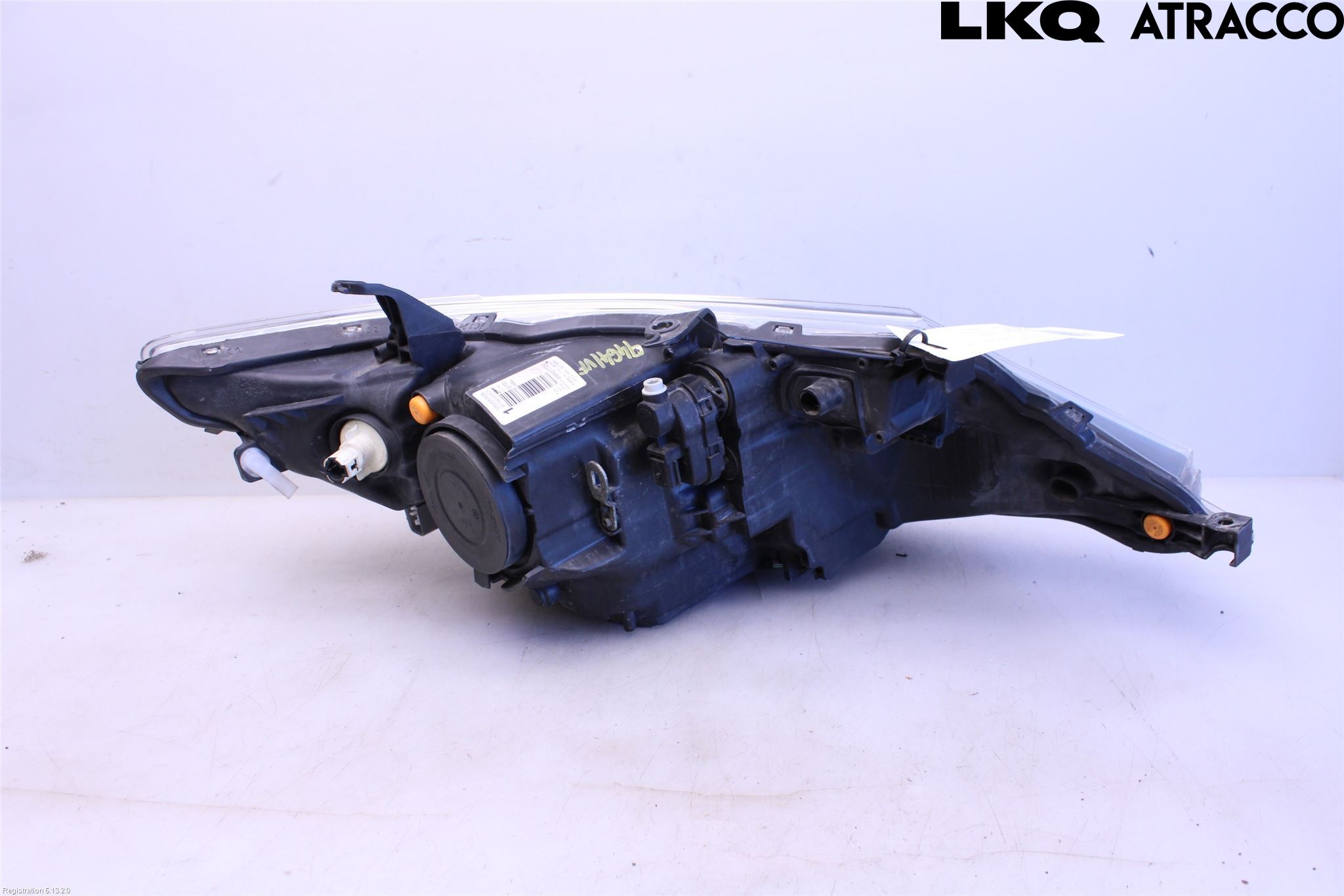 Toyota AURIS 13-19 Frontlykt Venstre