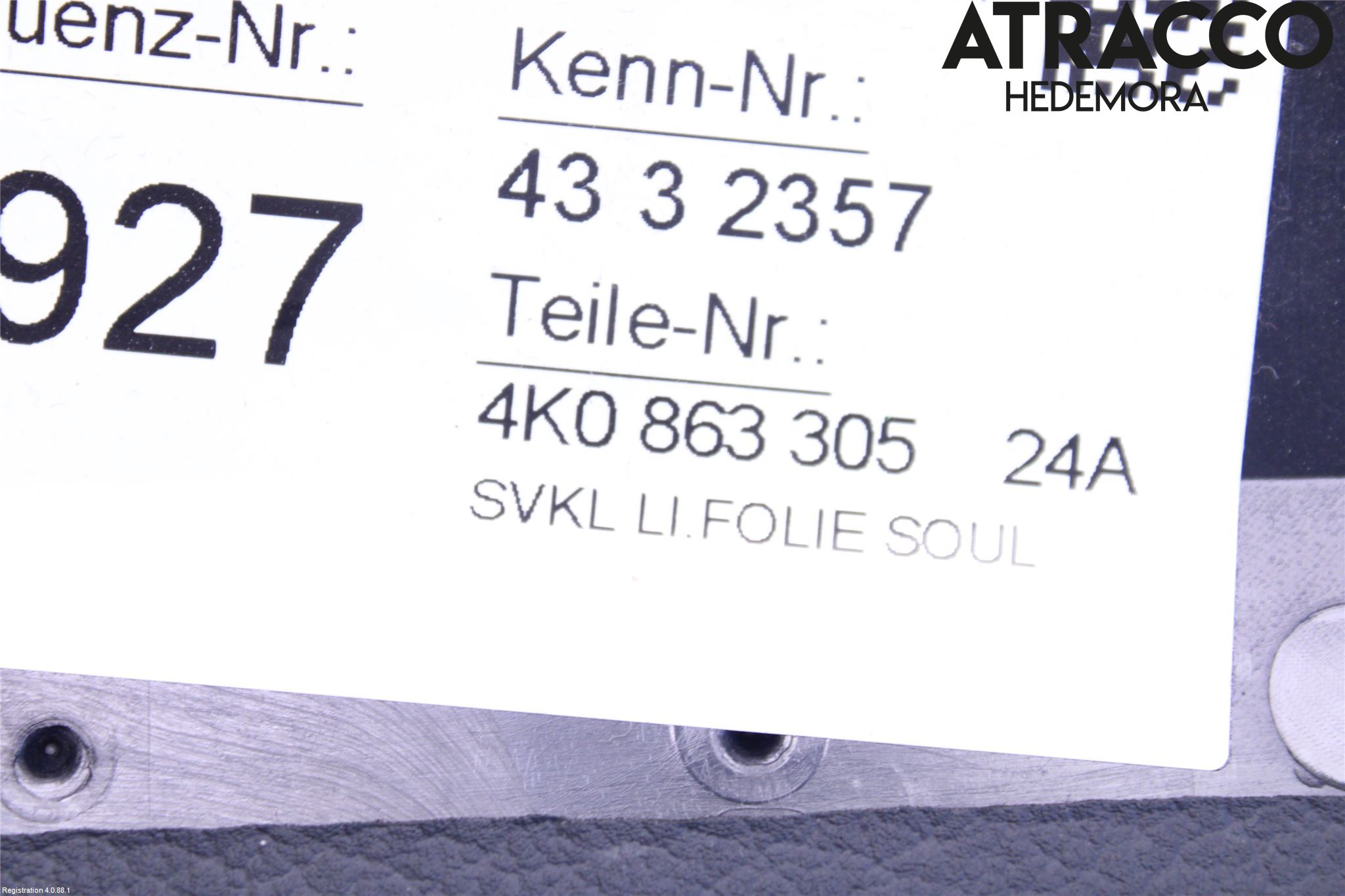 Audi A6 F2/C8 19- Innr Konsoll-Lomme