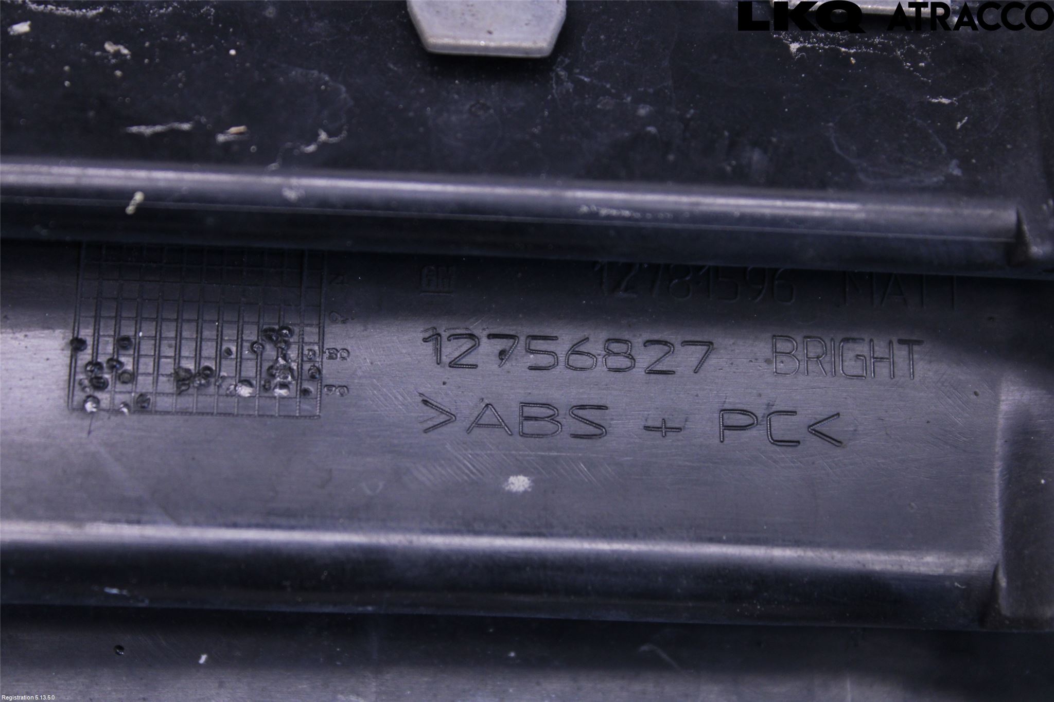 Saab 9-5     06-10 Grill Komplett