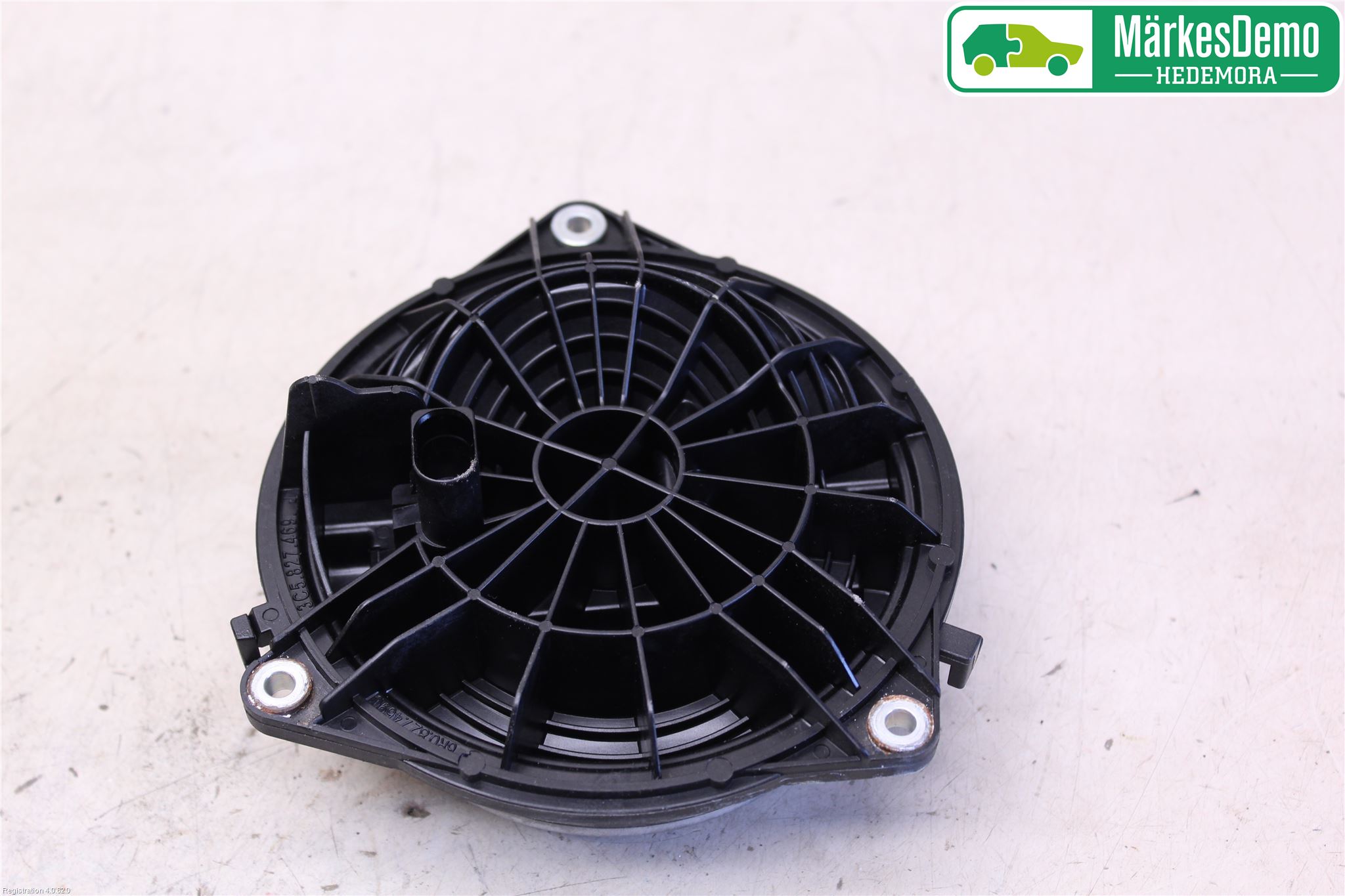 Volkswagen VW GOLF VI 09-13 Bakluke Handtak Ytre