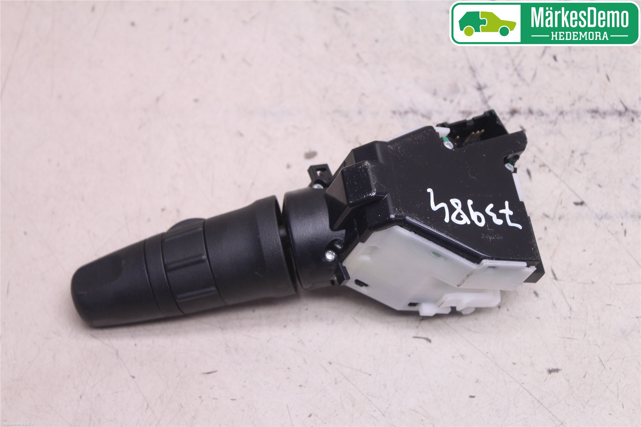 Nissan NV200/NV200 COMBI Bryter Ratt Visker - Spyler