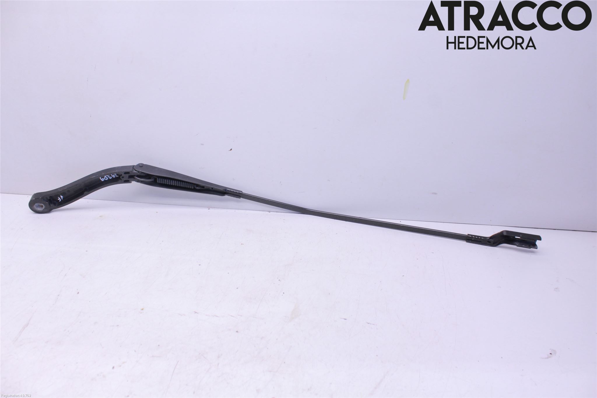 Nissan NV300 16-22 Viskerarm-Armer Frontrute