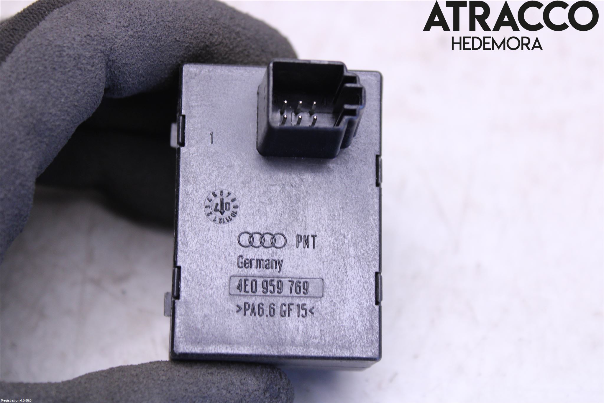 Audi A8/S8 4E  02-09 Bryter Seteminne