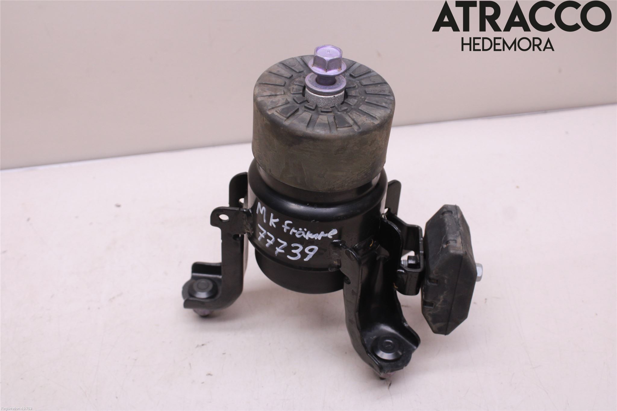 Toyota RAV4 19- Motor Feste Gummi