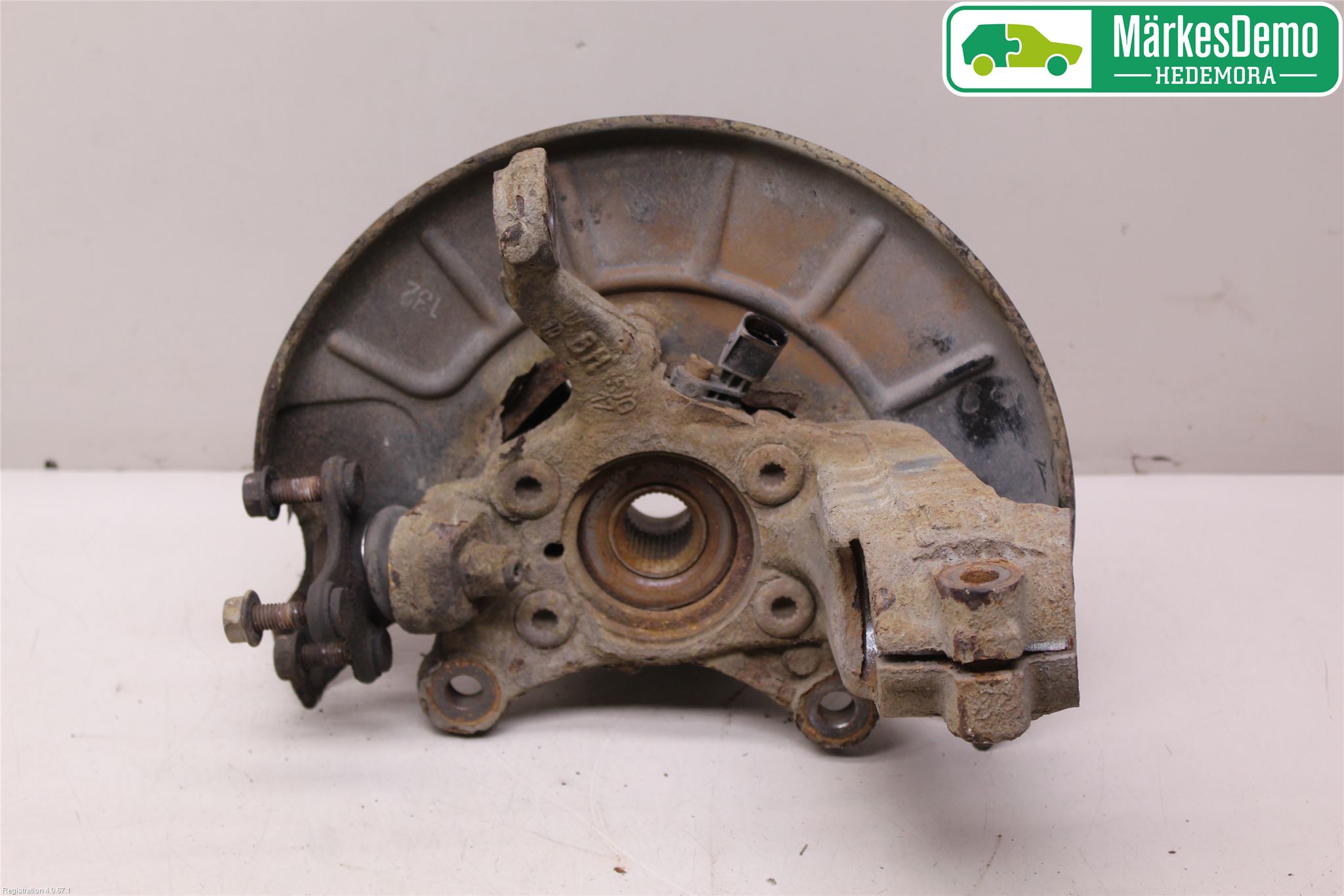 Skoda OCTAVIA (1Z) 05-13 Spindel Vf