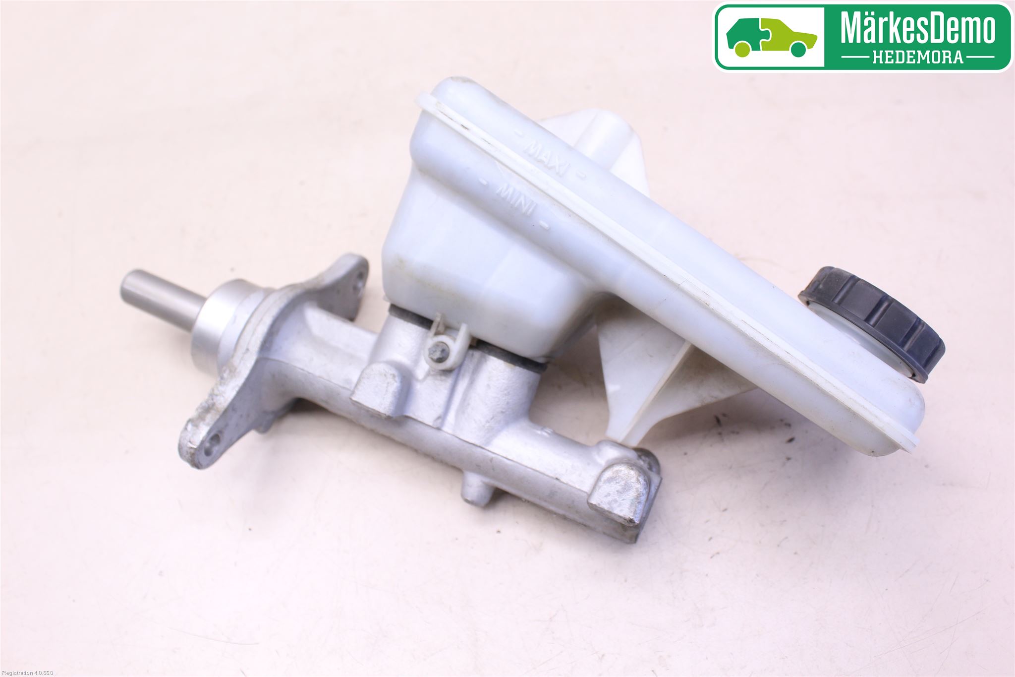 Renault TRAFIC   02-14 Brems Hovedsylinder