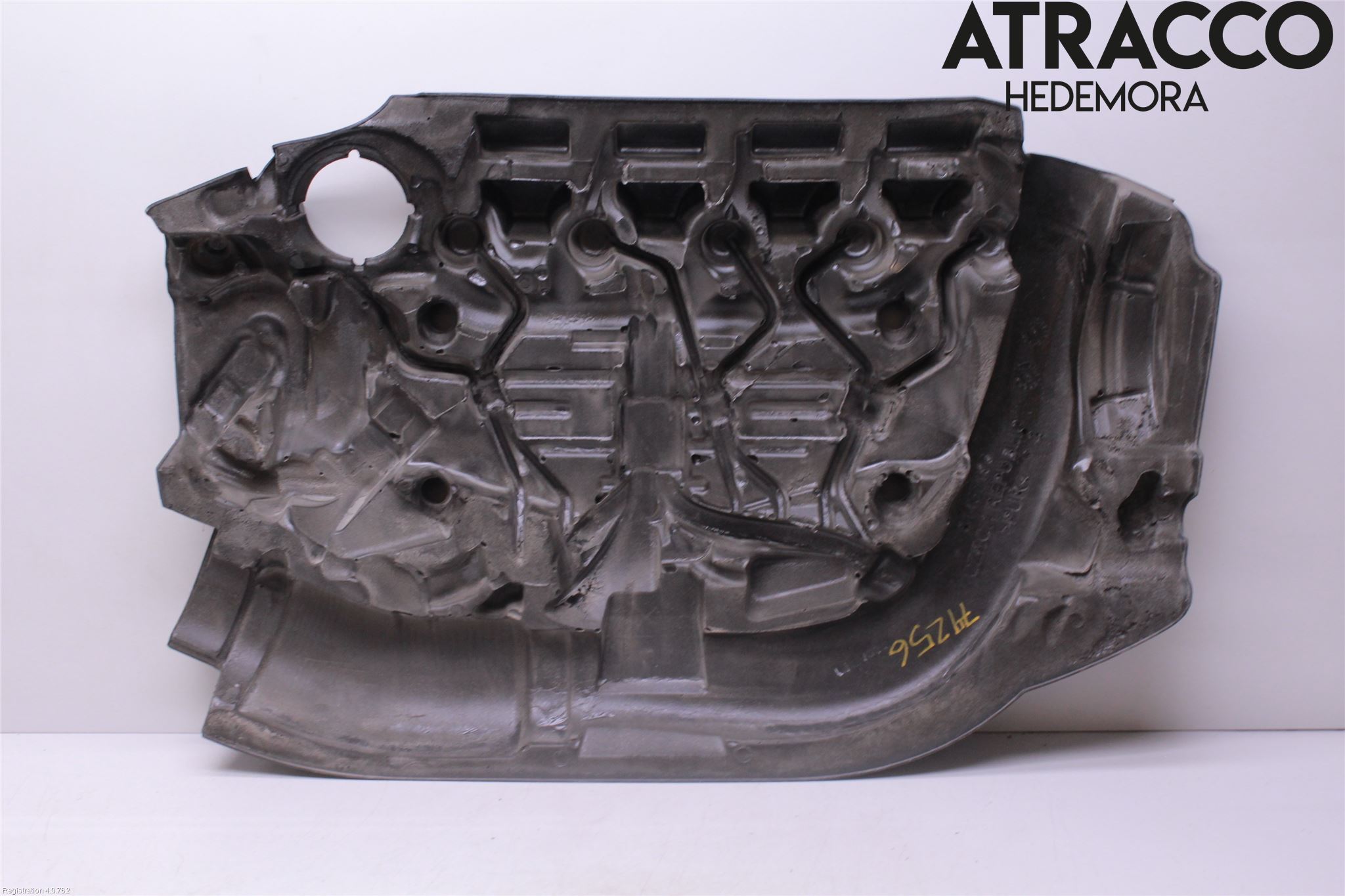 Volvo XC70 14-16 Motor Deksel Over Motor