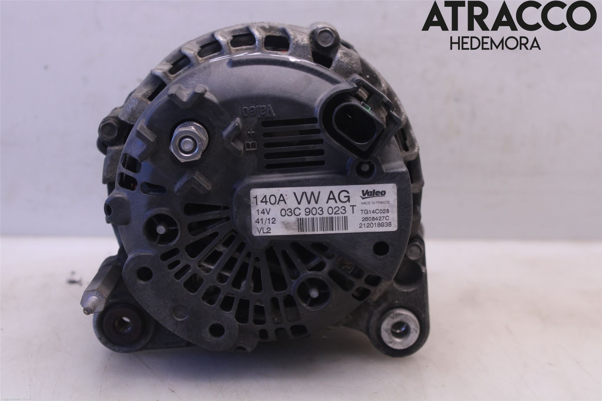 Volkswagen VW PASSAT 11-14 Dynamo