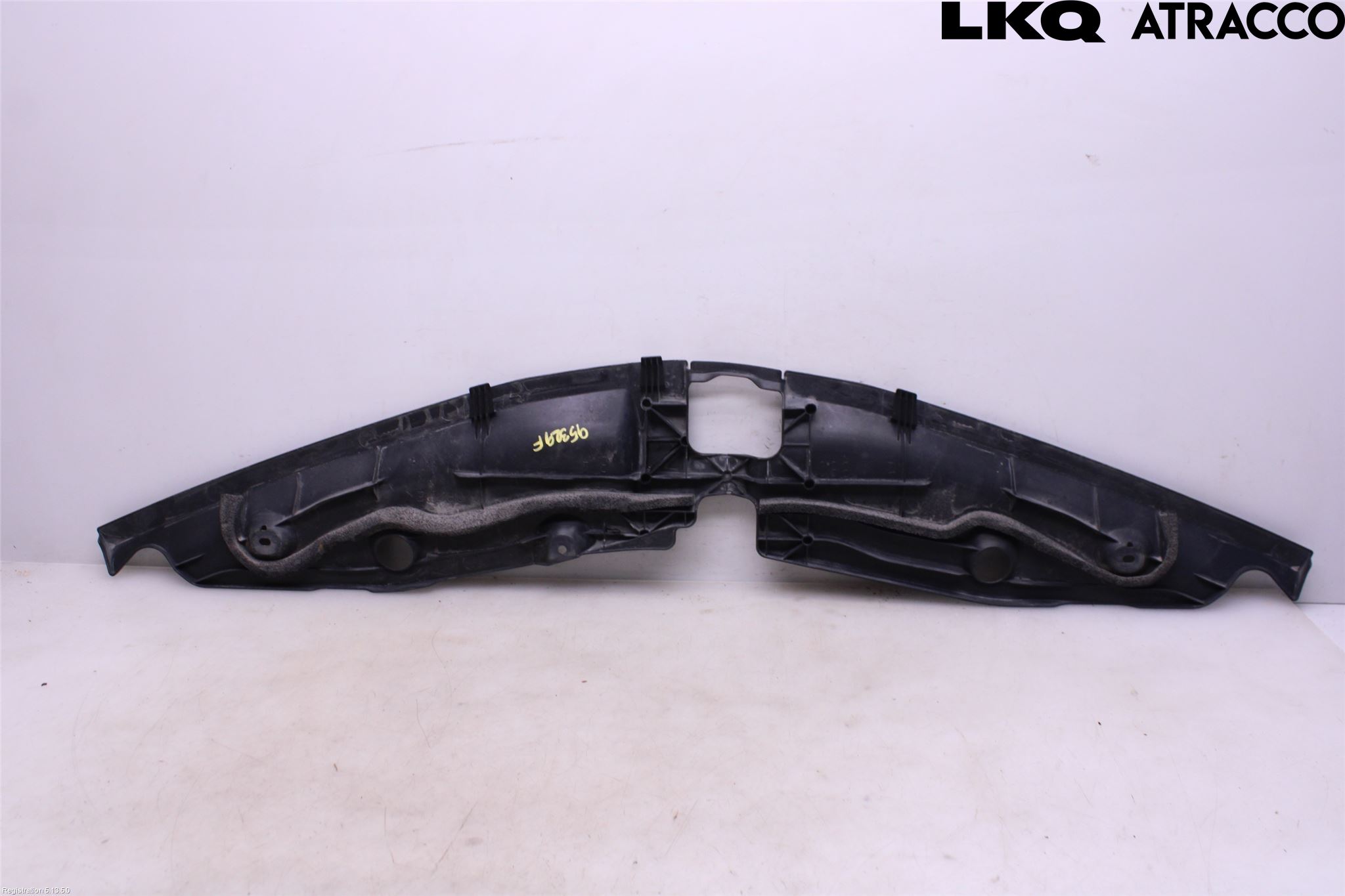 Toyota PRIUS+ ZVW40 12-20 Tackplast Front