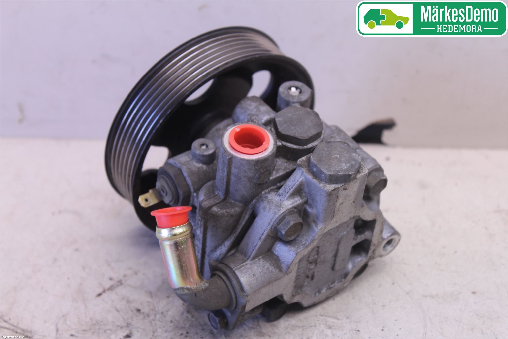Mitsubishi PAJERO  99-06 Servo Pumpe