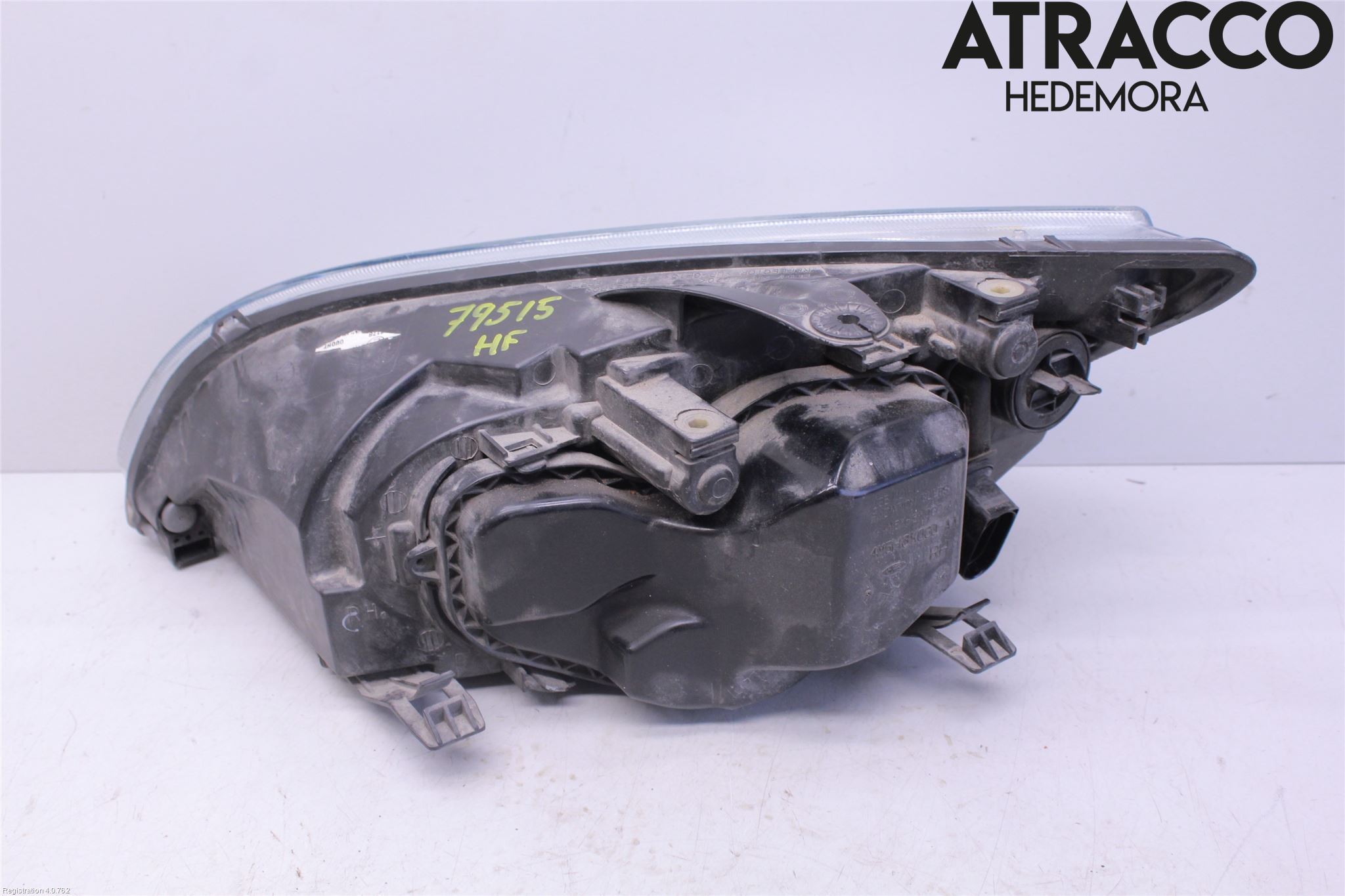 Ford FOCUS     04-07 Frontlykt Høyre