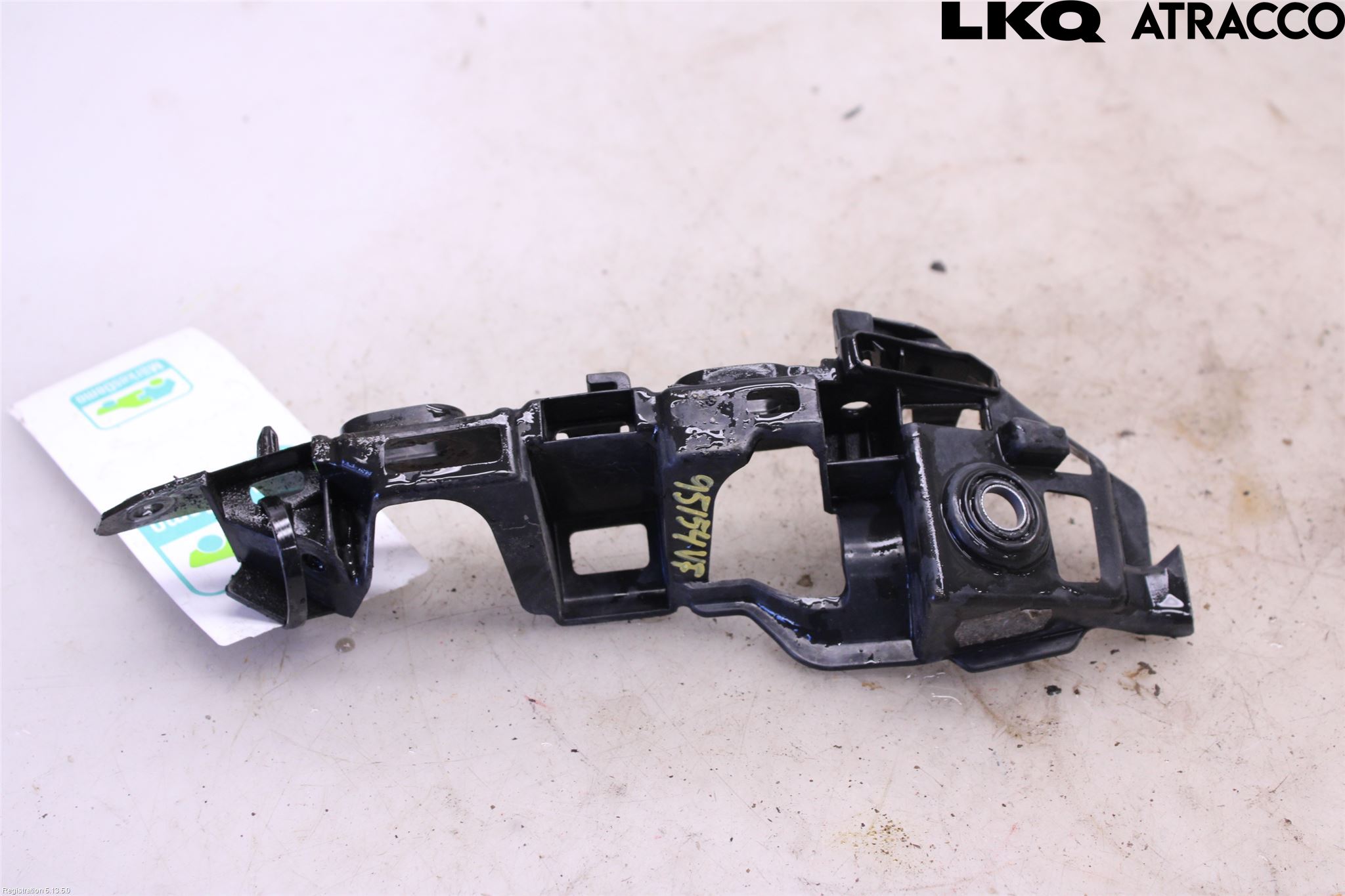 Volkswagen VW GOLF / E-GOLF VII 13-20 Støtfangerfeste Foran Venstre