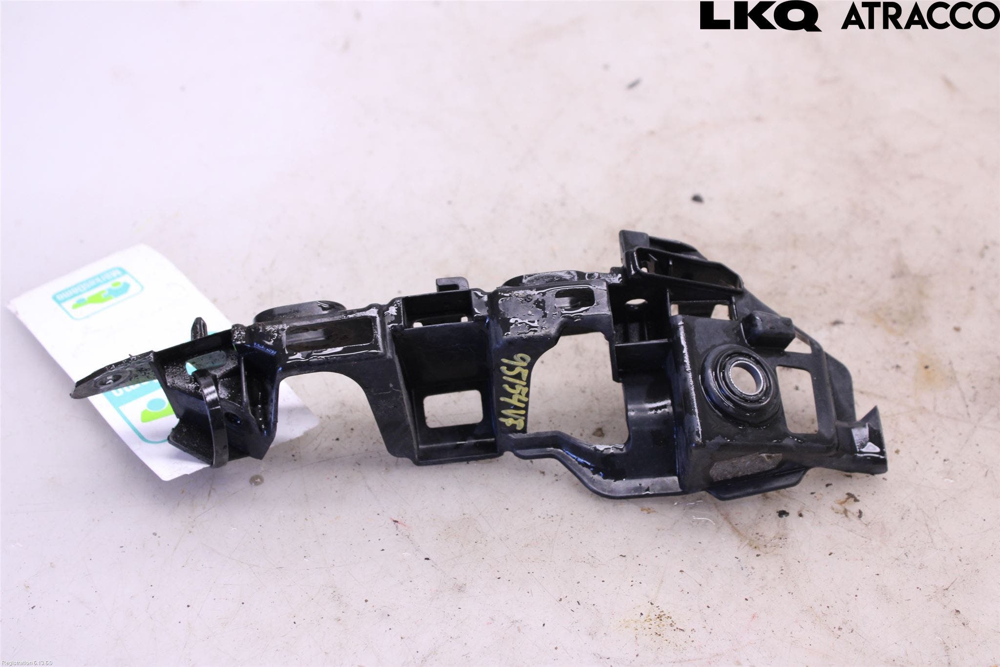 Volkswagen VW GOLF / E-GOLF VII 13-20 Støtfangerfeste Foran Venstre