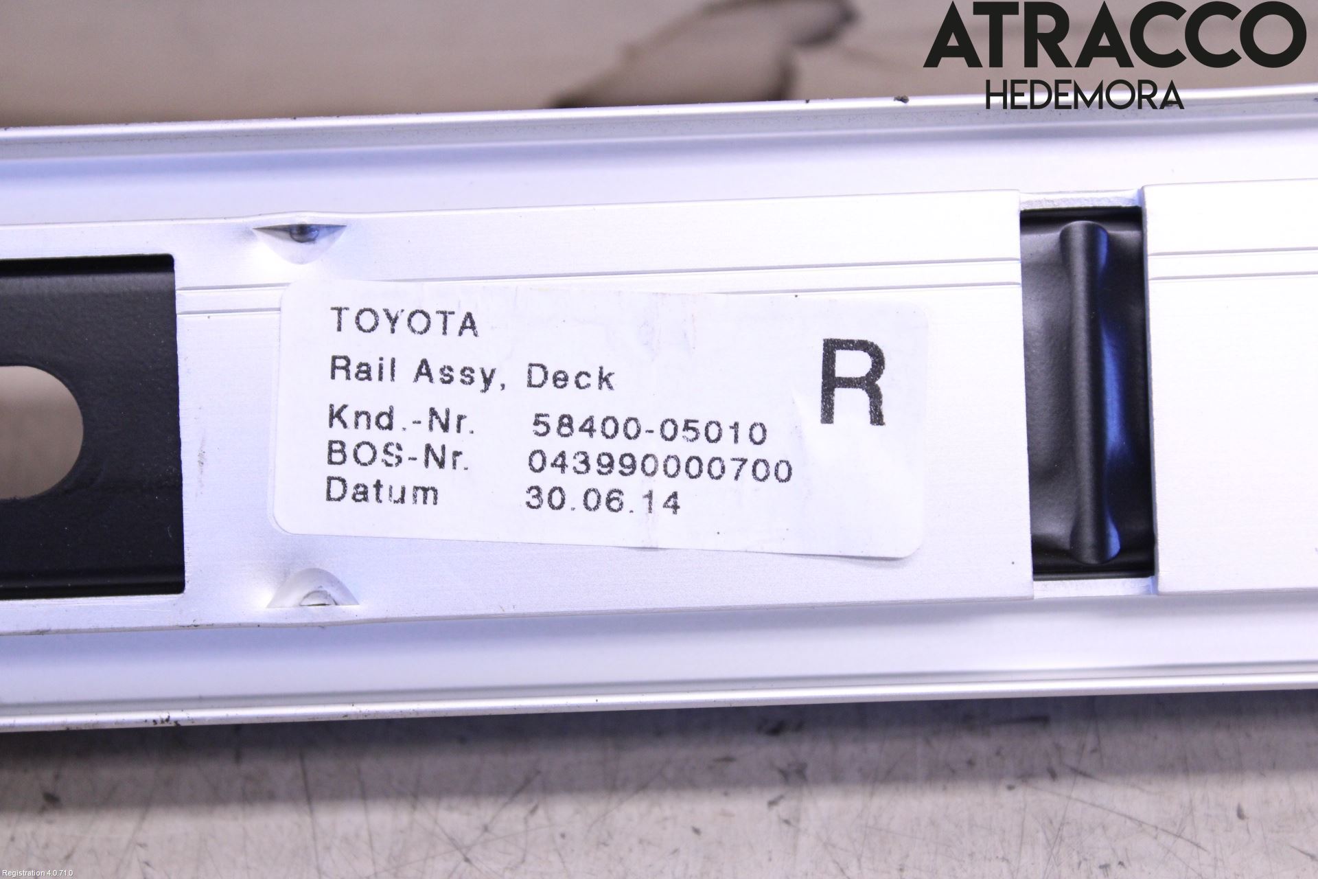 Toyota AVENSIS 09-15 Bakluke Bun (Utgår 5023)