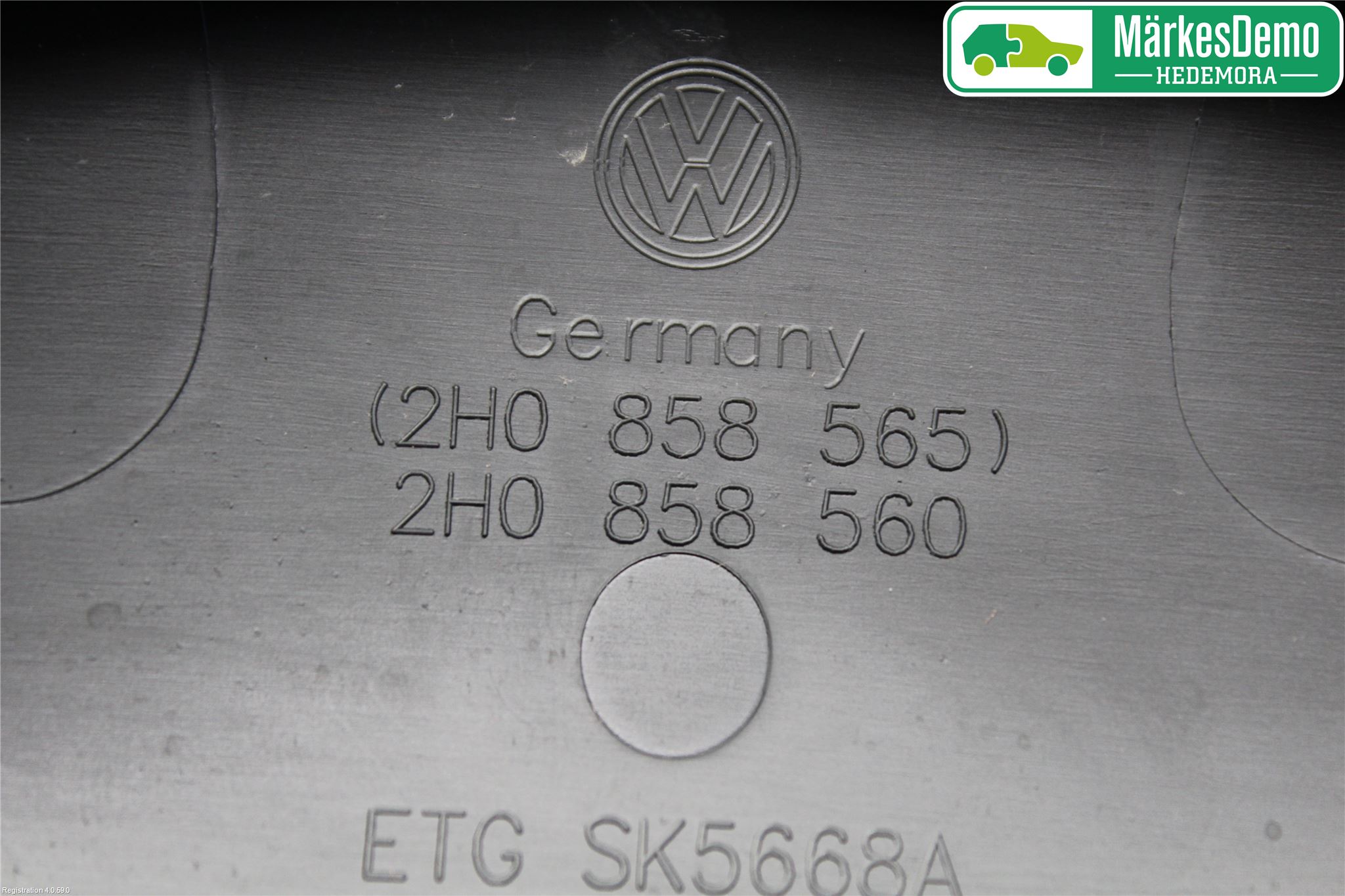 Volkswagen VW AMAROK 2H 10-22 Rattdeksel - Deksler