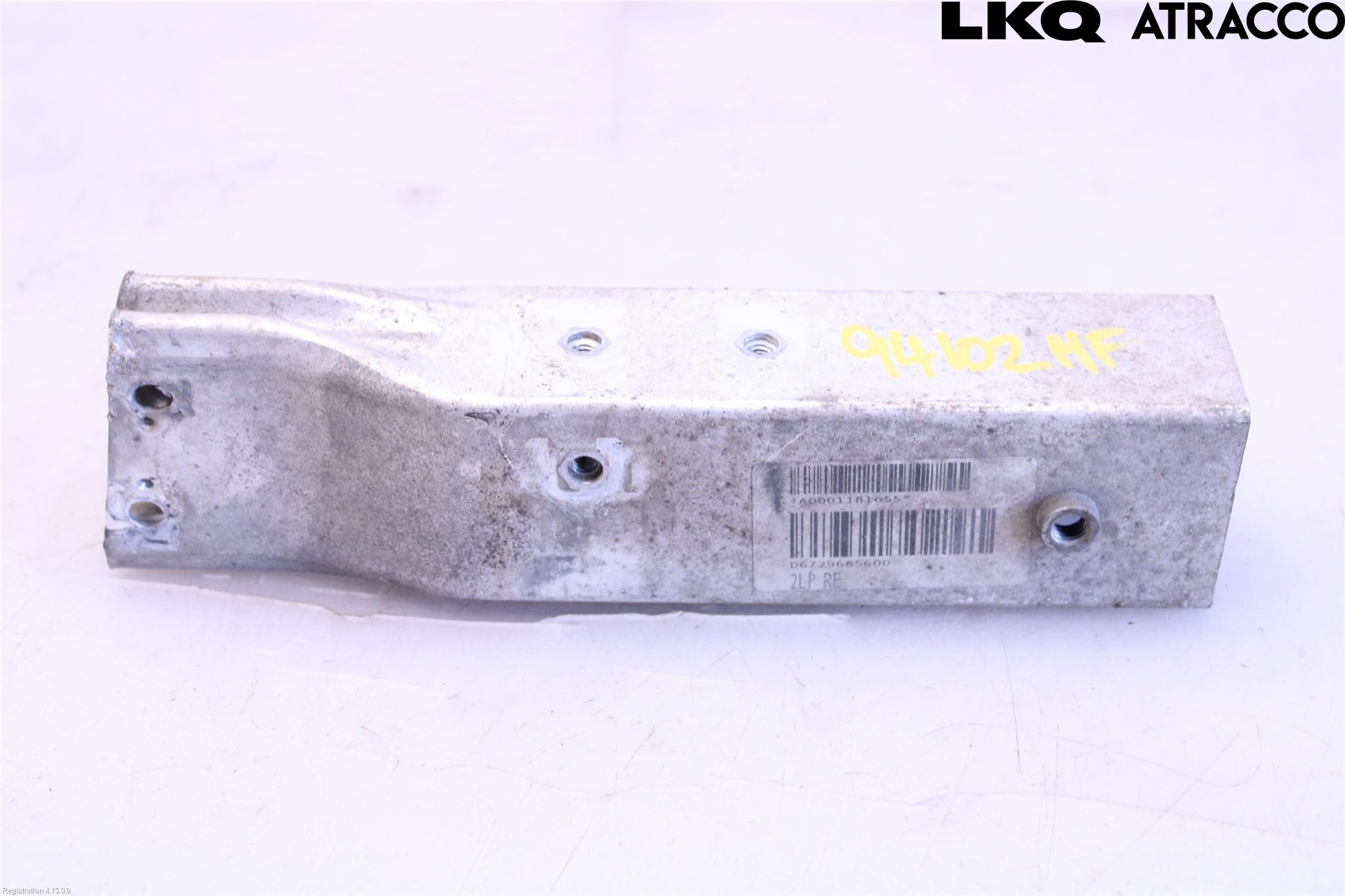 BMW i3 I01 13-22 Støtfanger Foran Feste