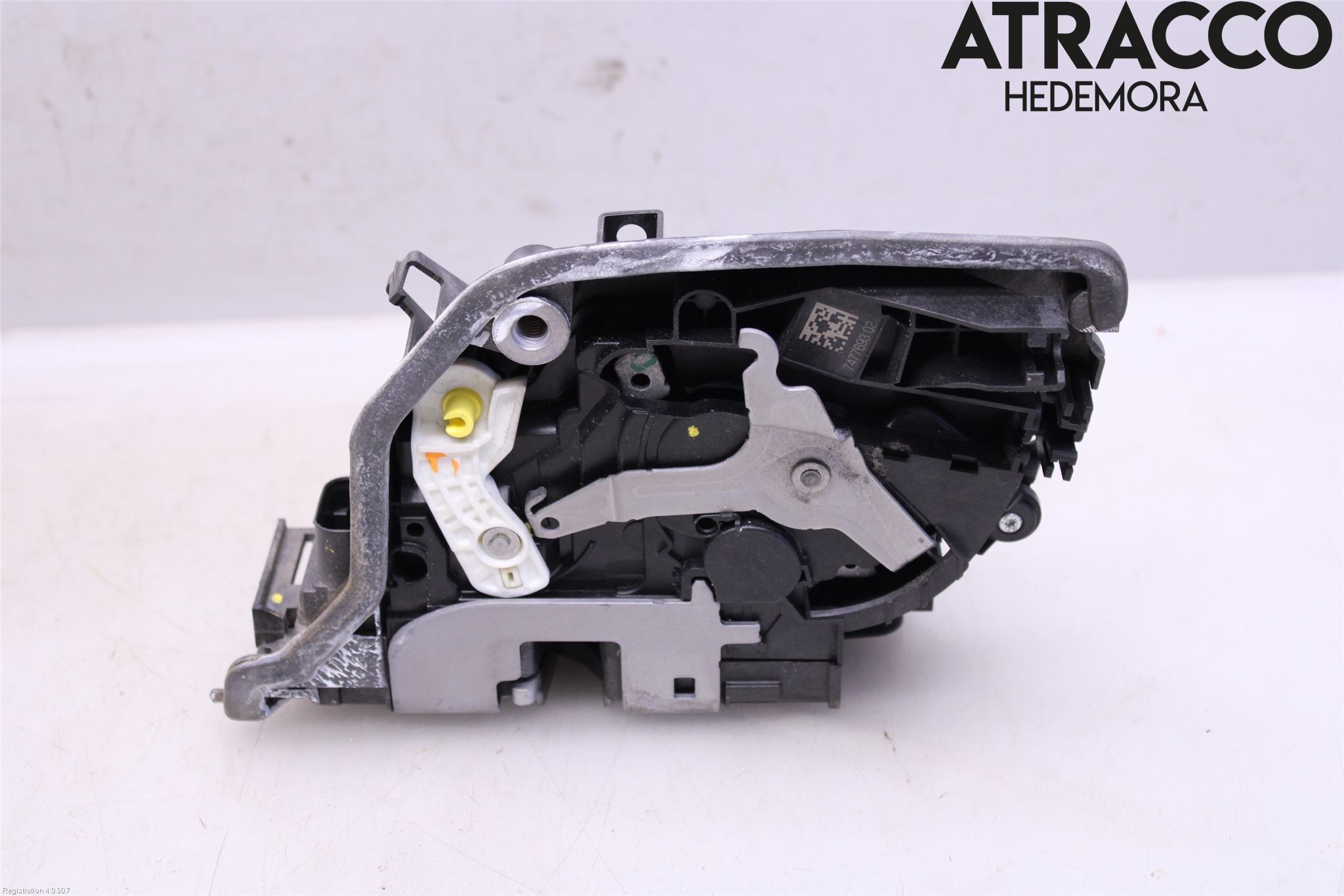 BMW 5 G30/G31/F90 17-23 Dørlås - Låsekasse