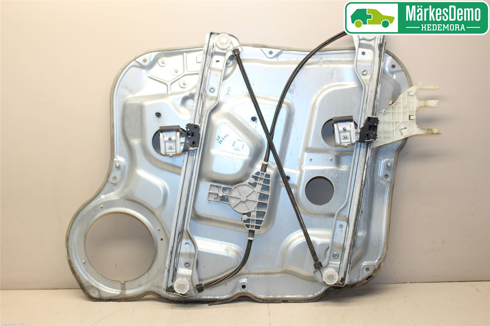Hyundai SANTA FE  06-12 Vindusheis El Komp