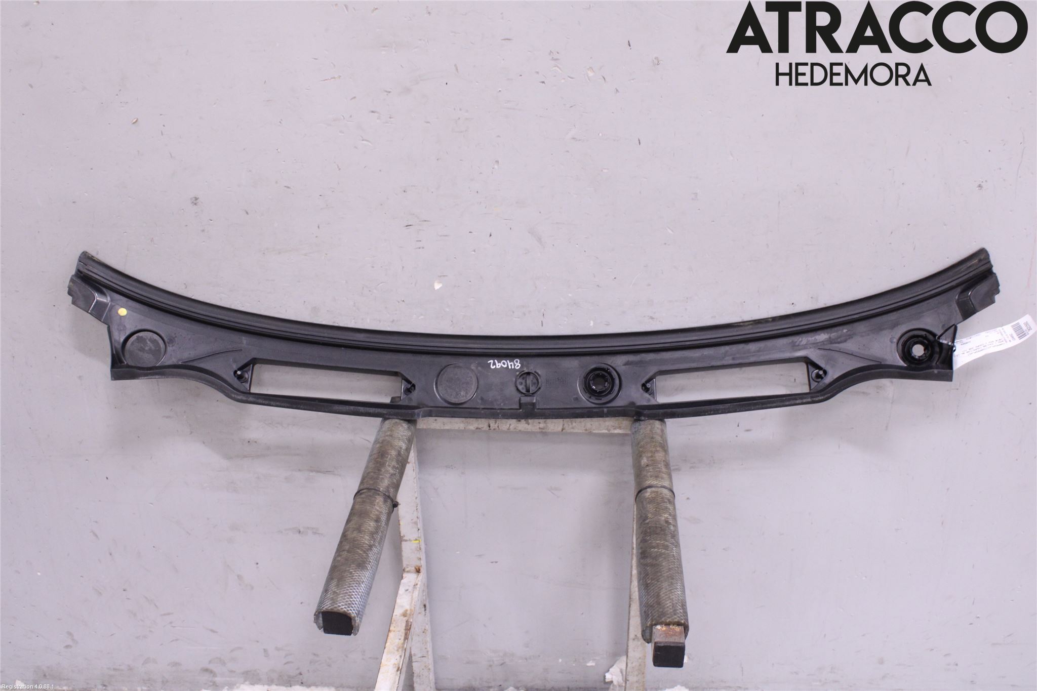 BMW 1 E82/88 Coupé/Cab 06-13 Visker Deksel-Grill-Under Frr