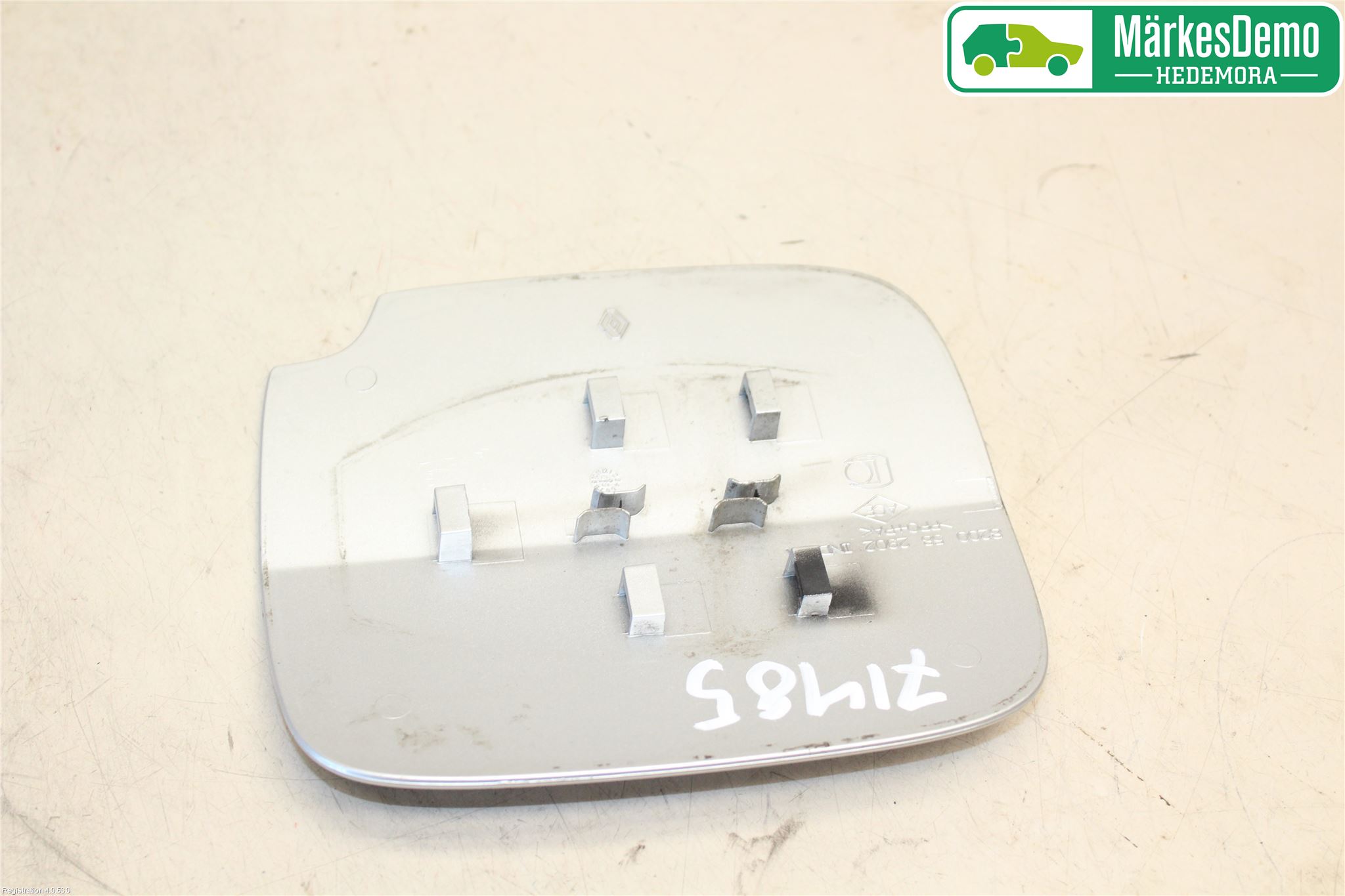 Renault CLIO III  06-09 Drivstoff Tankluke