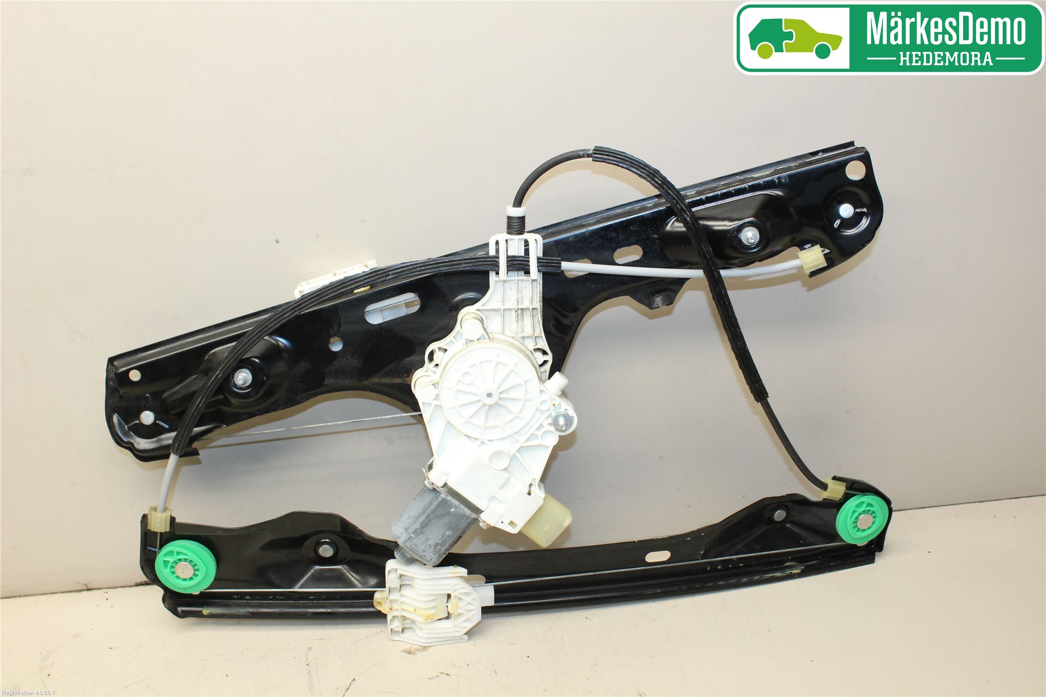 BMW X1 E84 10-15 Vindusheis El Komp