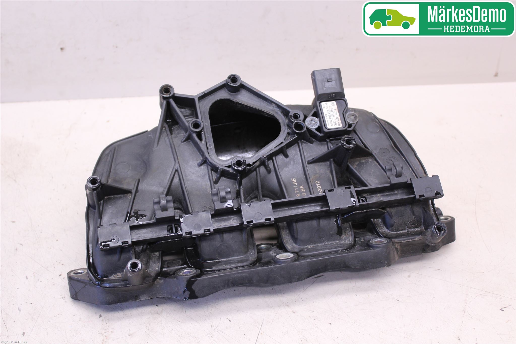 Volkswagen VW GOLF VI 09-13 Innsugningsmanifold