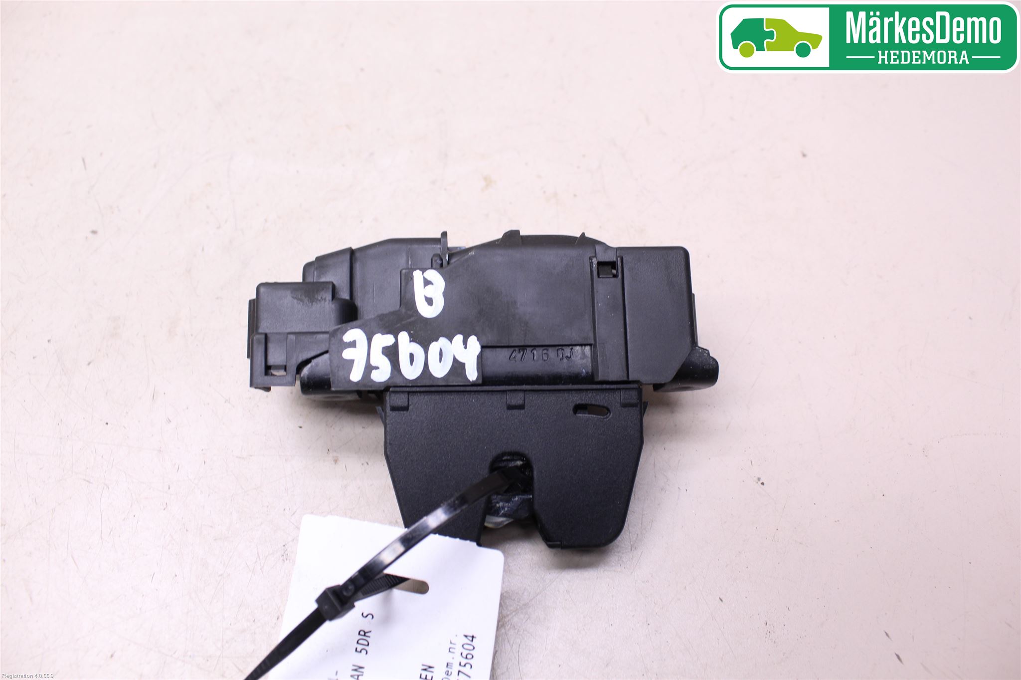 Citroen C4 CACTUS 14-20 Bakluke-Lokk Låsekasse