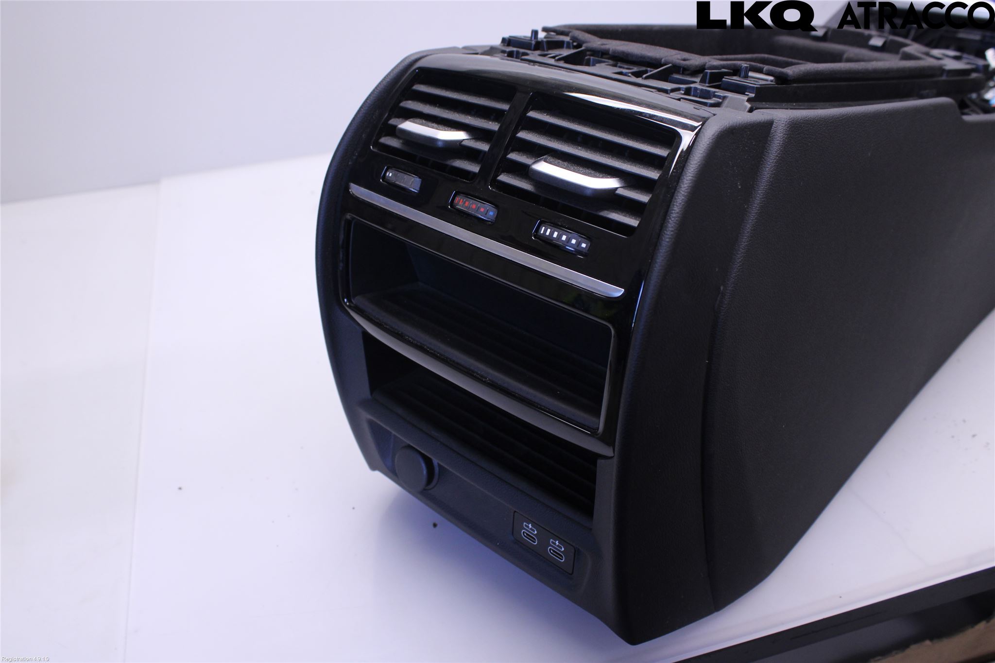 BMW 5 G30/G31/F90 17-23 Instrumentkonsoll Midt