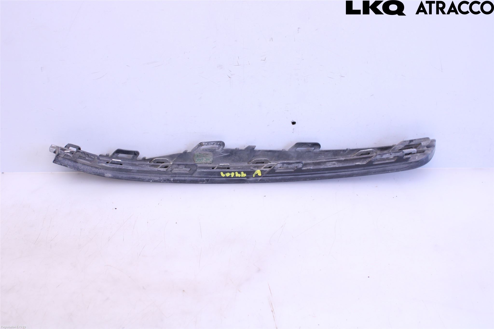 Volkswagen VW GOLF / E-GOLF VII 13-20 Frontlykt Ramme V Lyktering