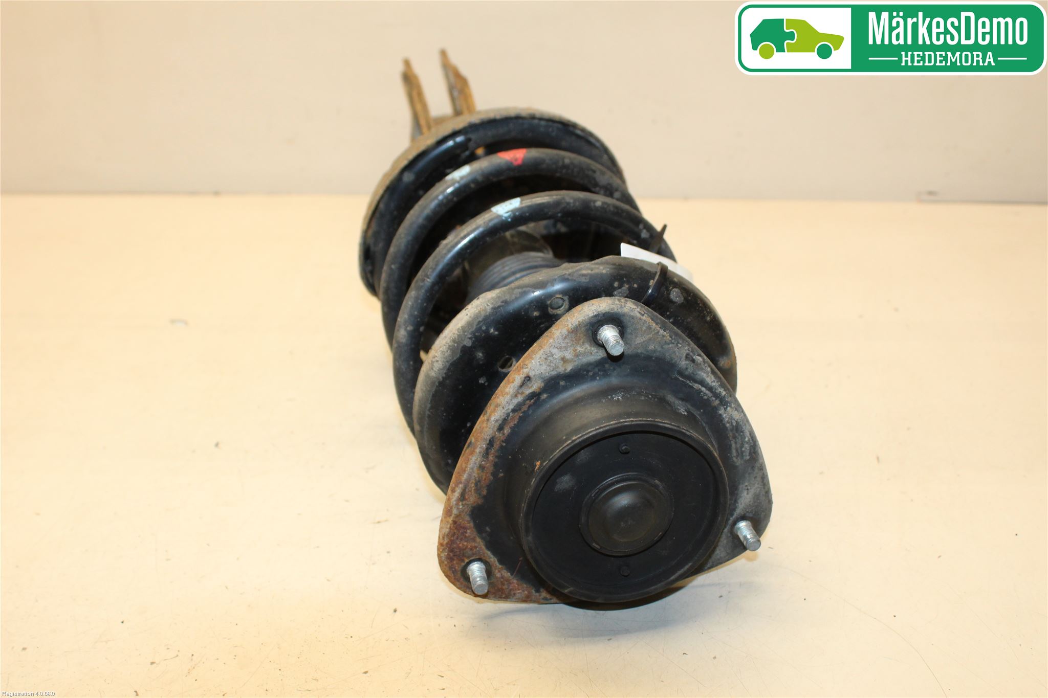 Subaru FORESTER SH  08-13 Fjærbein Foran Venstre