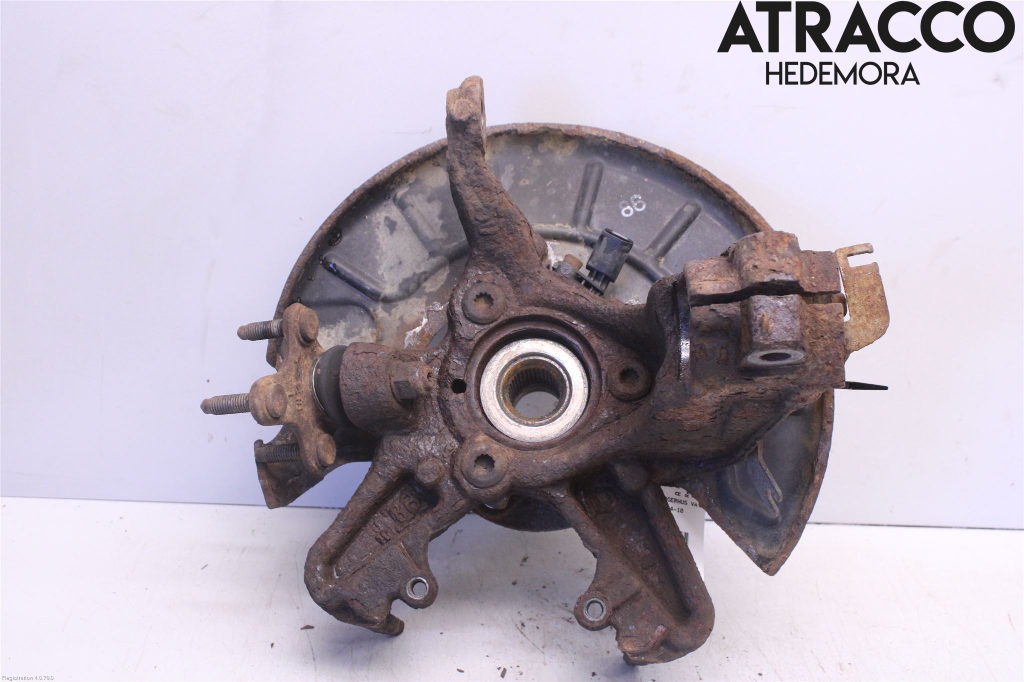 Volkswagen VW CADDY      04-10 Spindel Vf